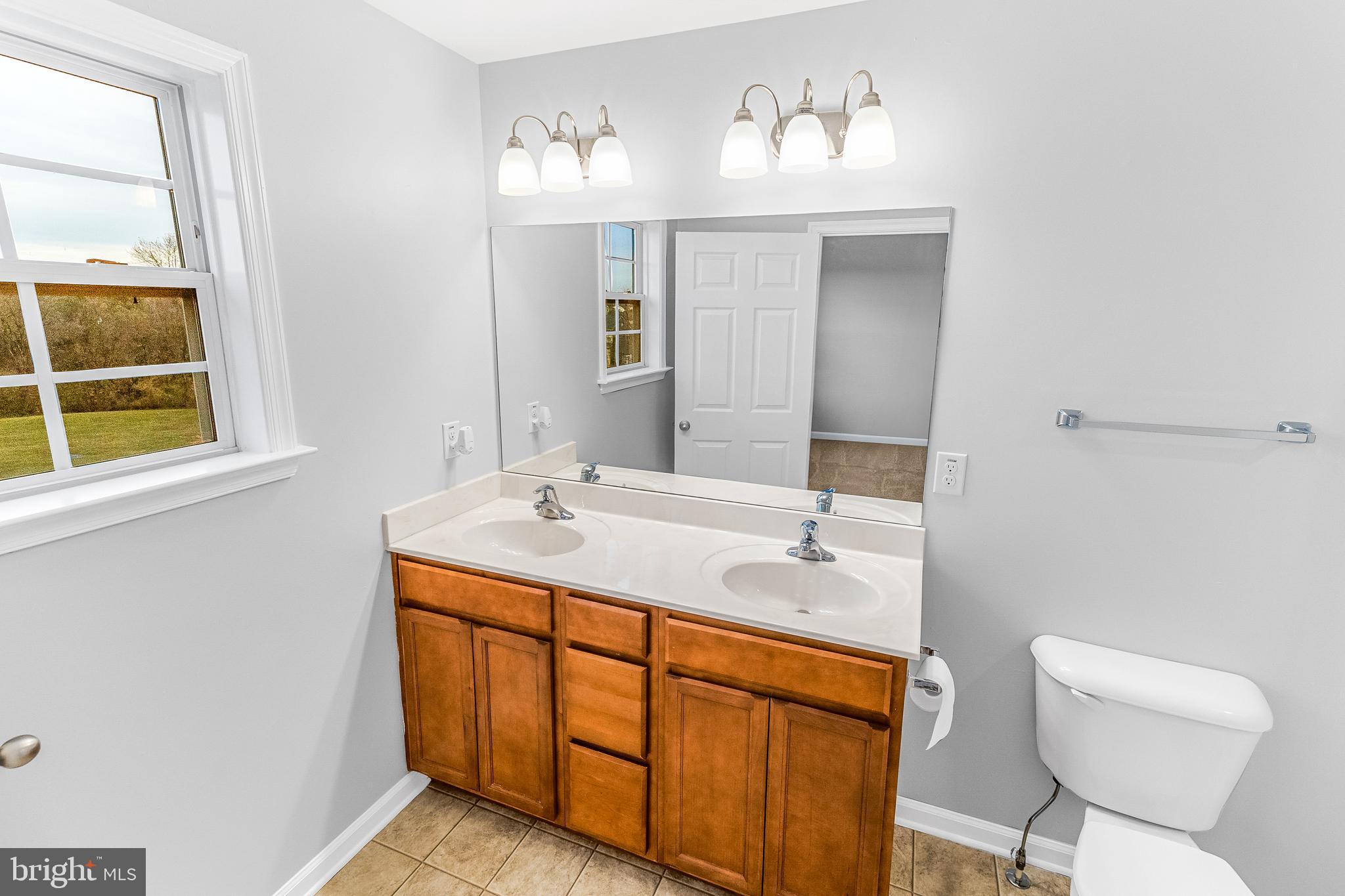 HAMMONDS MILL - Residential