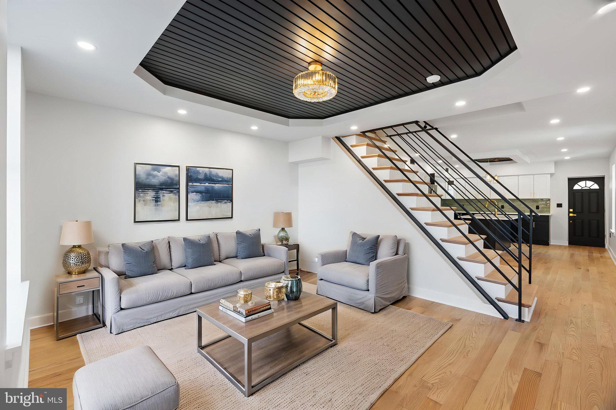 PORT RICHMOND - Residential