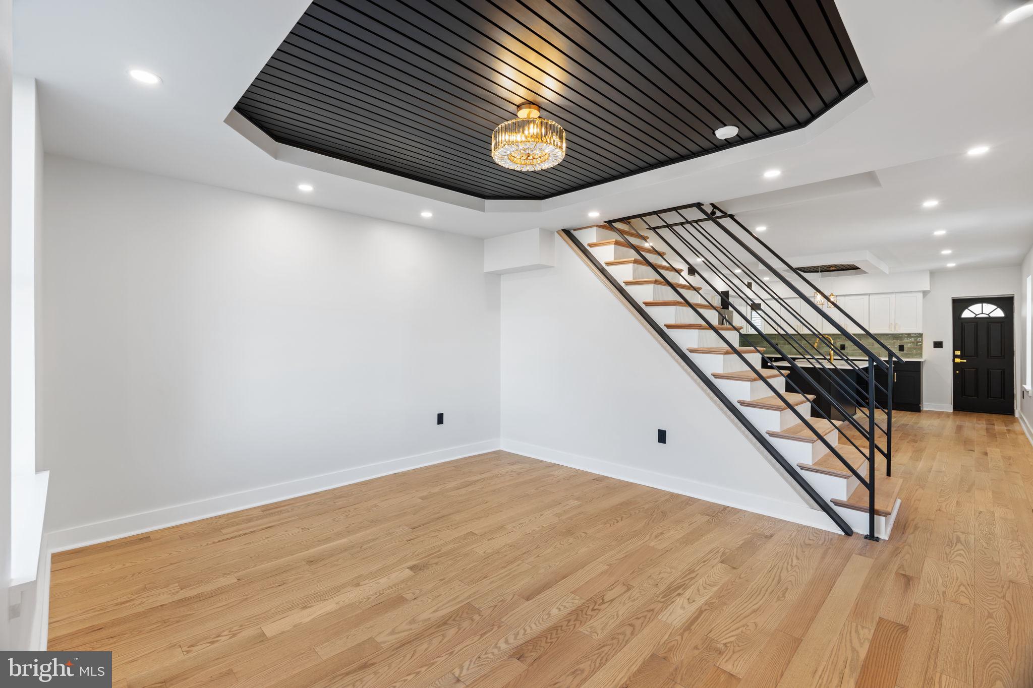 PORT RICHMOND - Residential