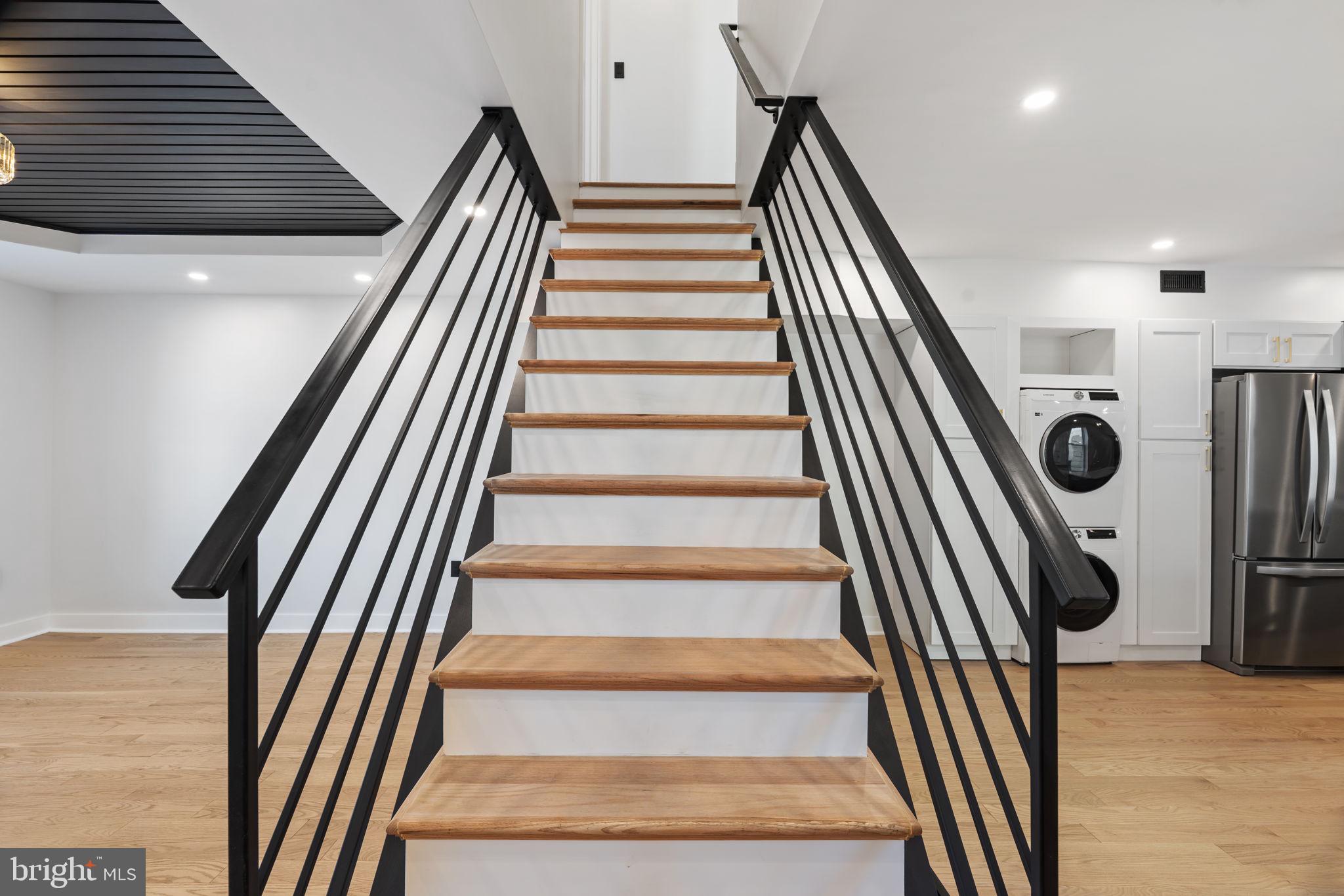 PORT RICHMOND - Residential