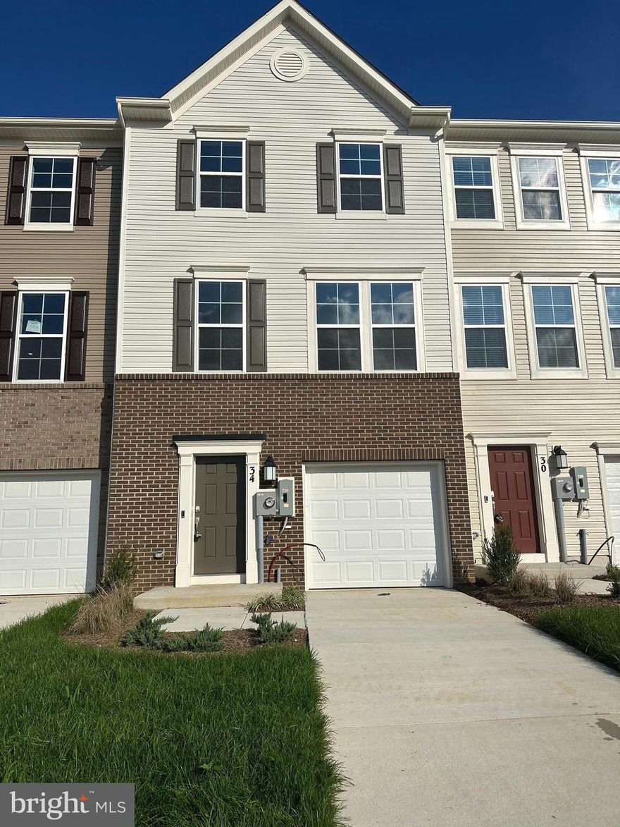 BRAND NEW! Welcome to the newly built Lancaster model townhome in the desirable Norborne Glebe neighborhood. This expansive home boasts numerous upgrades. On the main level, you'll find luxurious vinyl flooring and a modern kitchen with granite countertops and recessed lighting. Step out from the kitchen onto a spacious deck, perfect for enjoying your morning coffee or entertaining guests. The lower level is fully finished, featuring a recreation room and a half bath. Could be a 4th bedroom or office. Be the first to make this stunning rental your home. Tenants are responsible for utilities and must provide proof of renter’s insurance. The HOA, which is covered by the landlord, includes trash collection and maintenance of common areas. Tenant not responsible for trash. Subdivision has a large community pool, with pool house, playground, and basketball court, The owner will be installing new blinds for all windows.