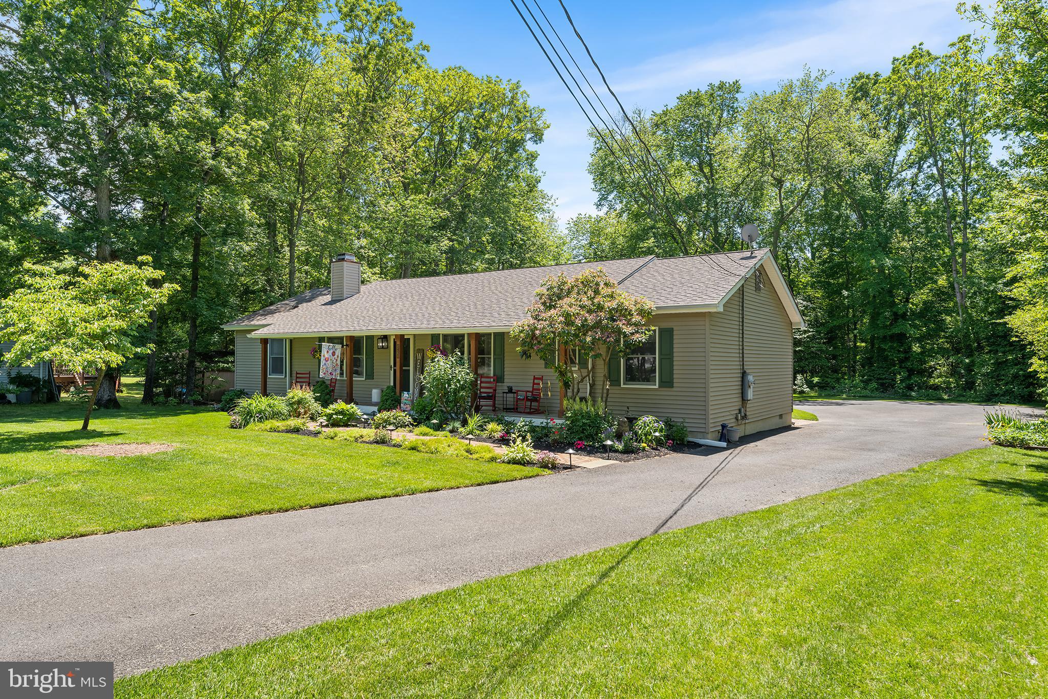 1431 BURLEIGH AVENUE