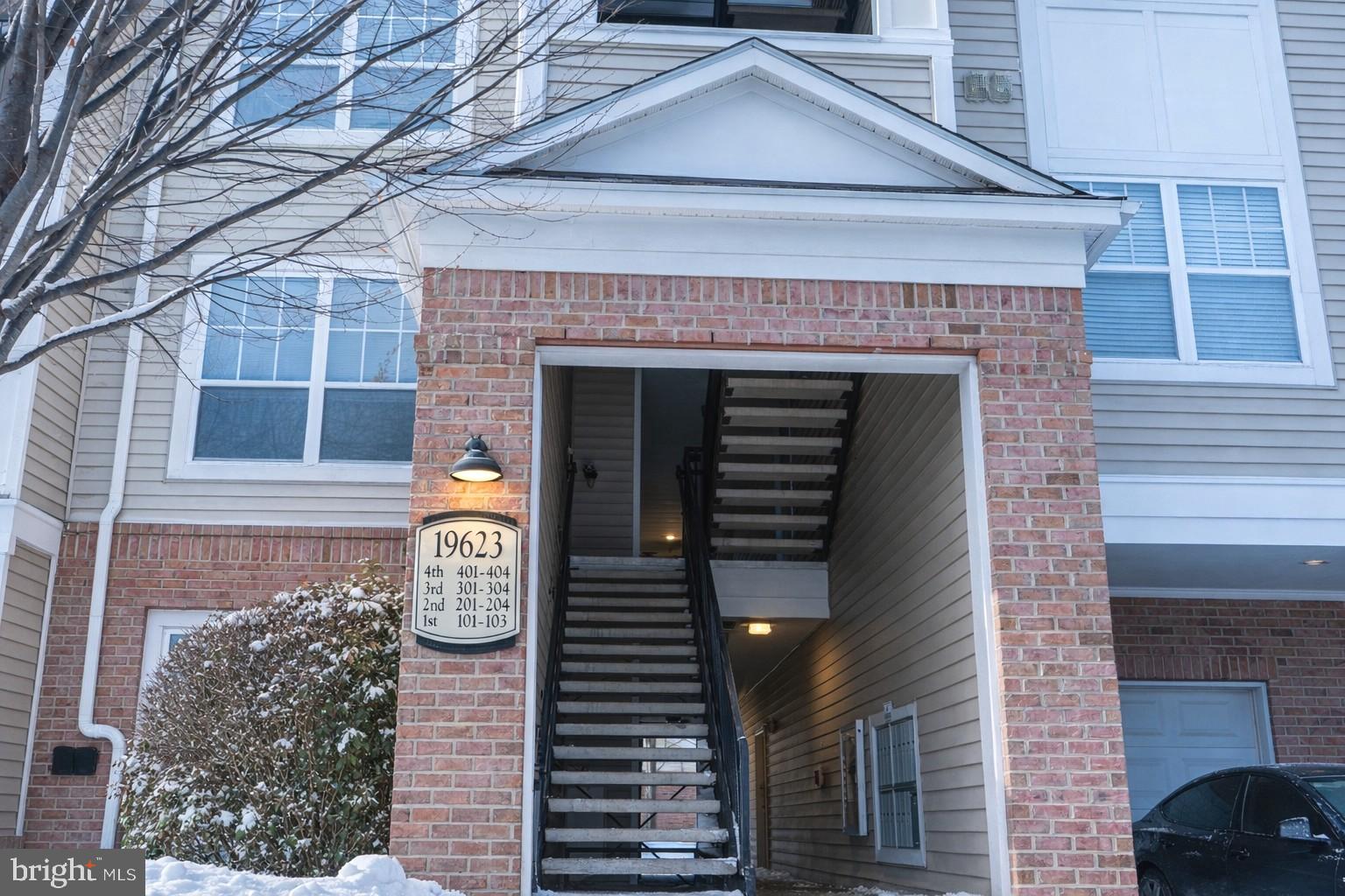 19623 GALWAY BAY CIRCLE 202