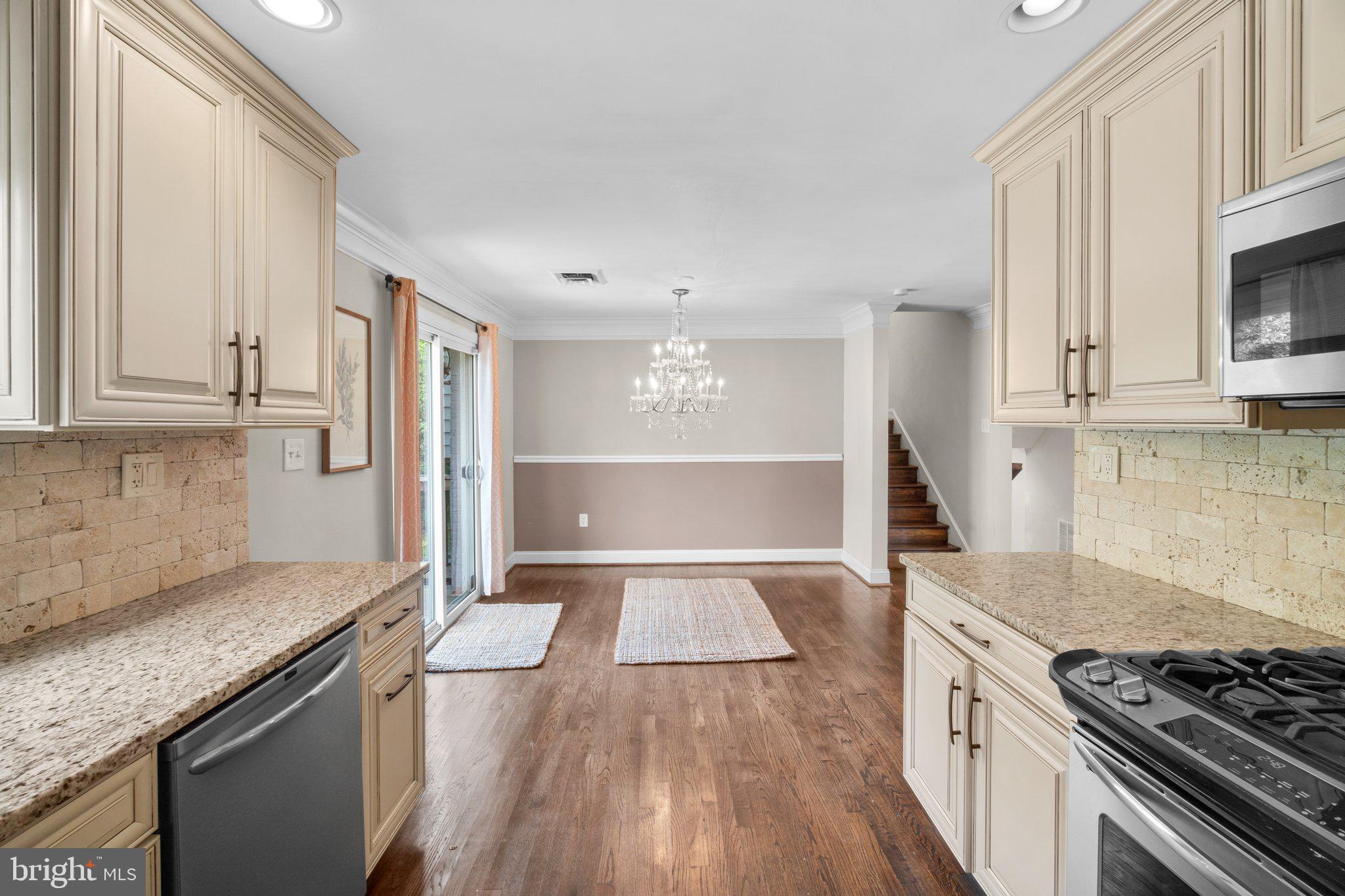 FAIRLAND - Residential