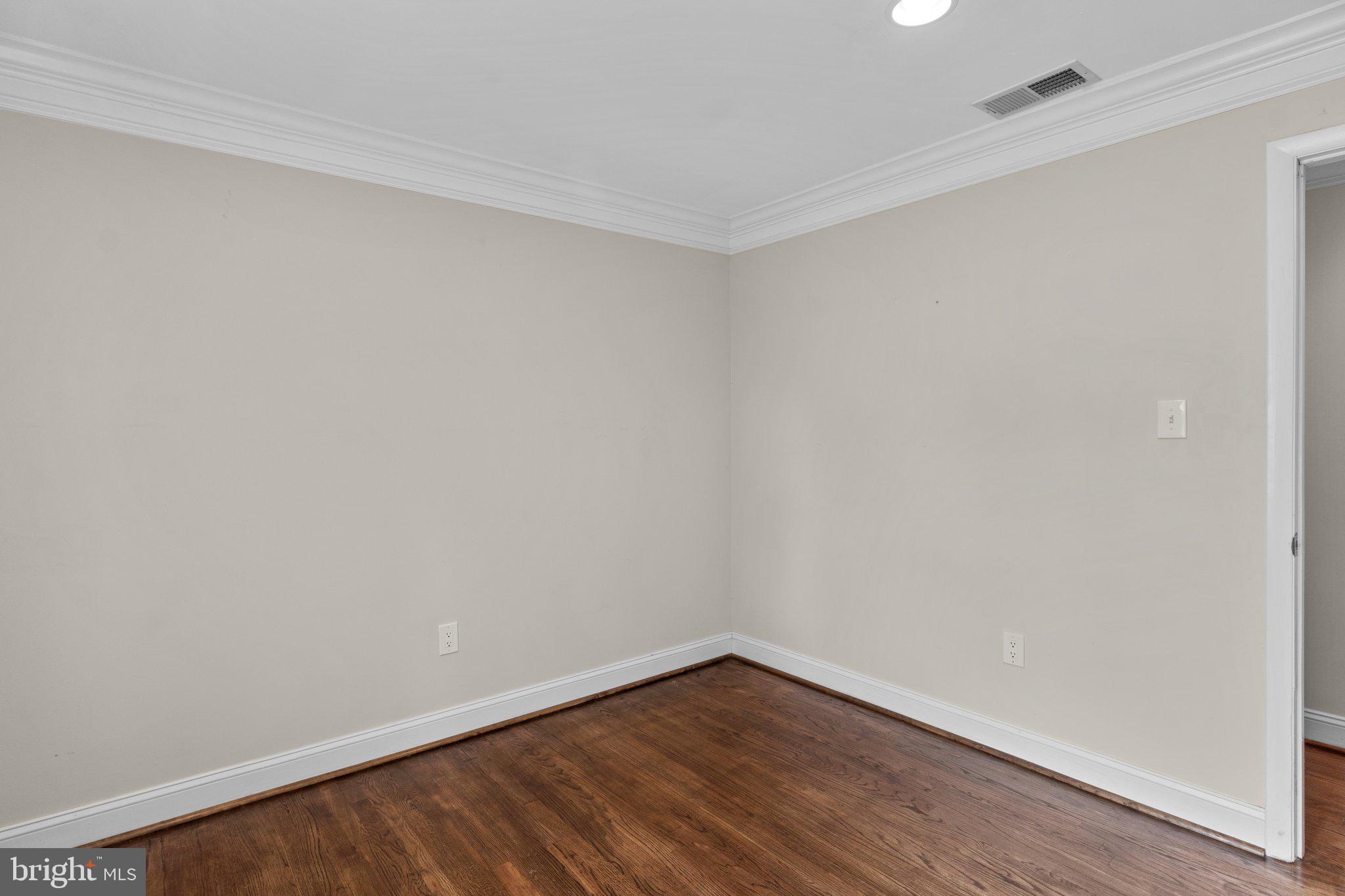 FAIRLAND - Residential