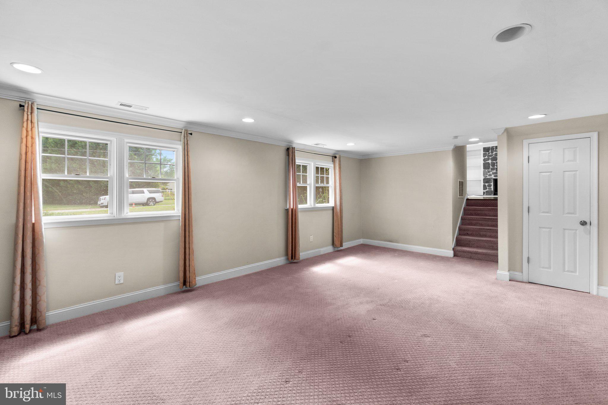 FAIRLAND - Residential