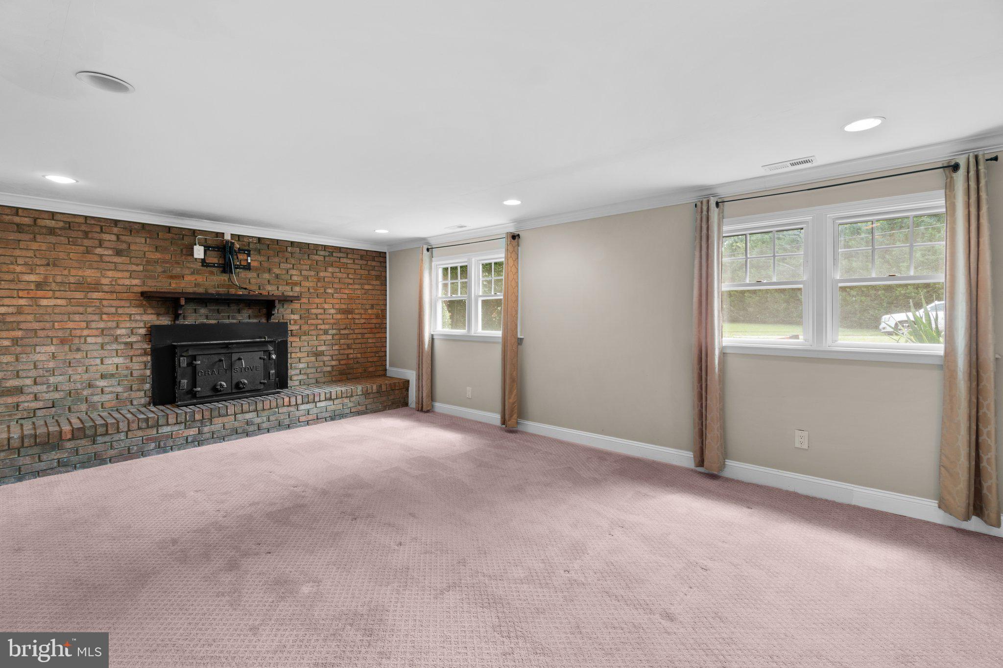 FAIRLAND - Residential