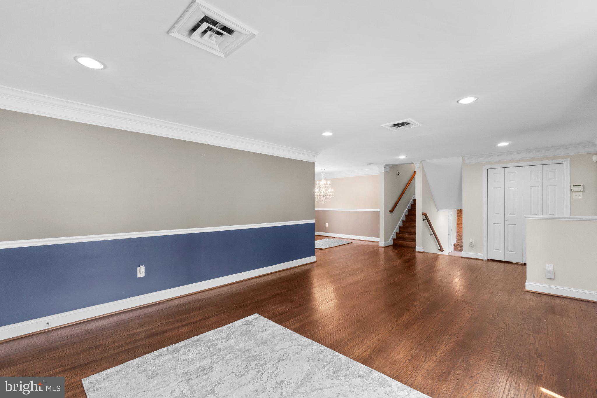 FAIRLAND - Residential