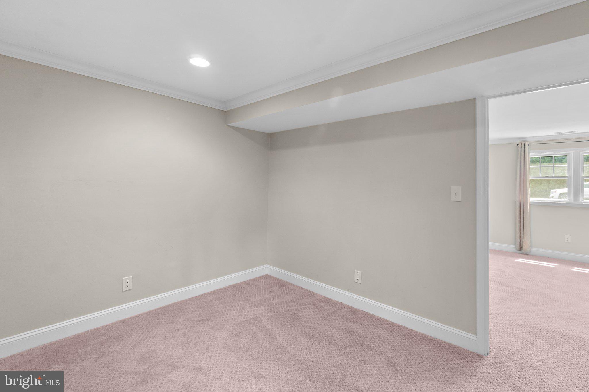 FAIRLAND - Residential