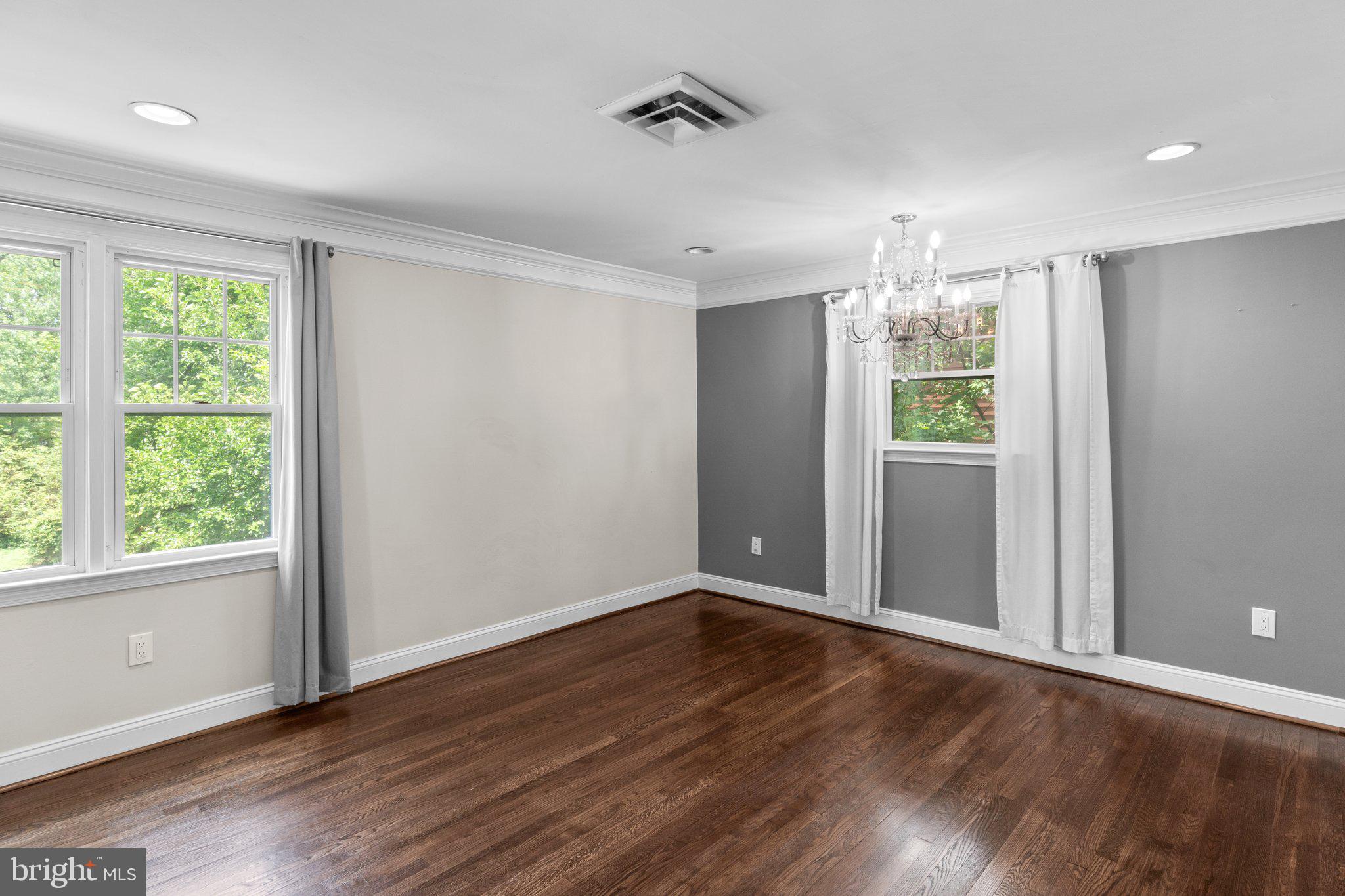 FAIRLAND - Residential