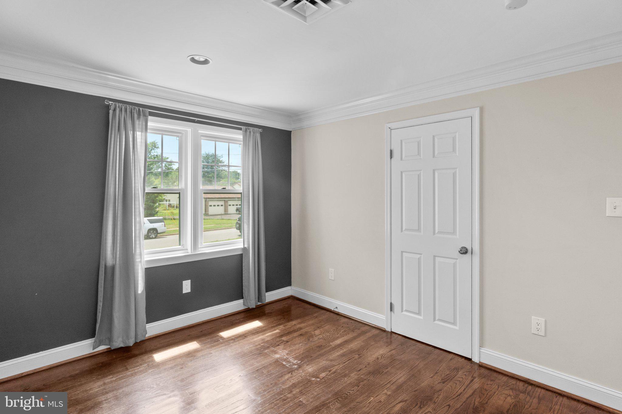 FAIRLAND - Residential