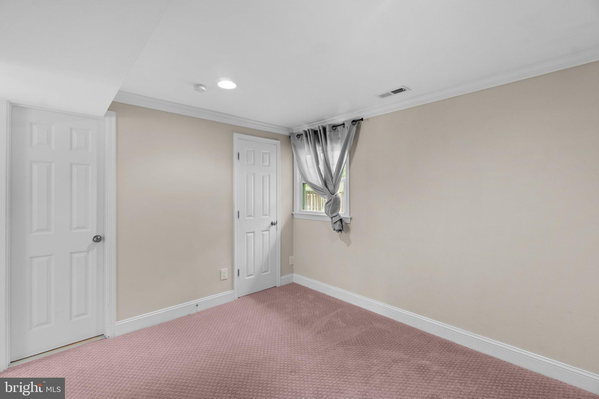 FAIRLAND - Residential