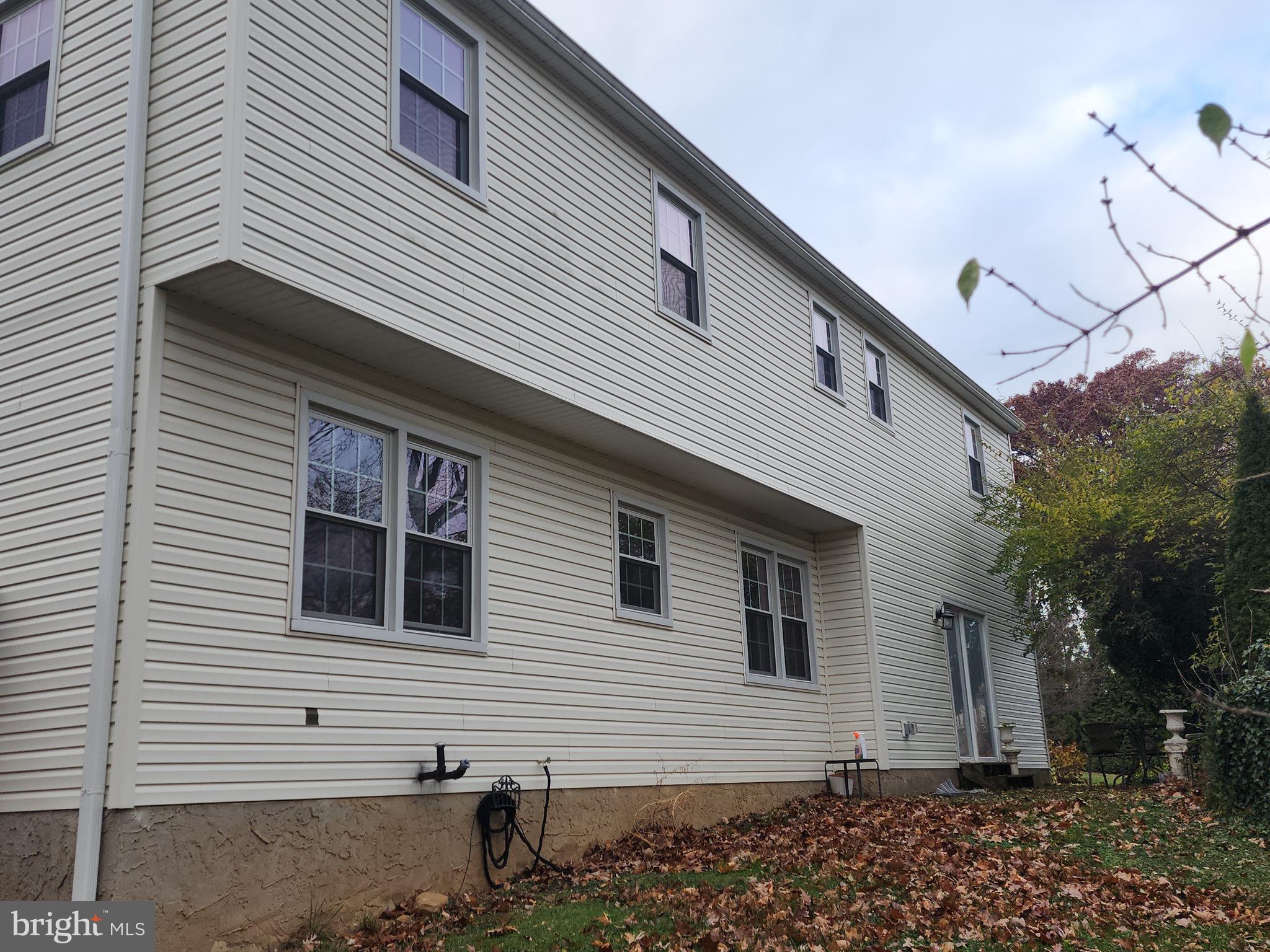 SPRING VALLEY FARM - Residential