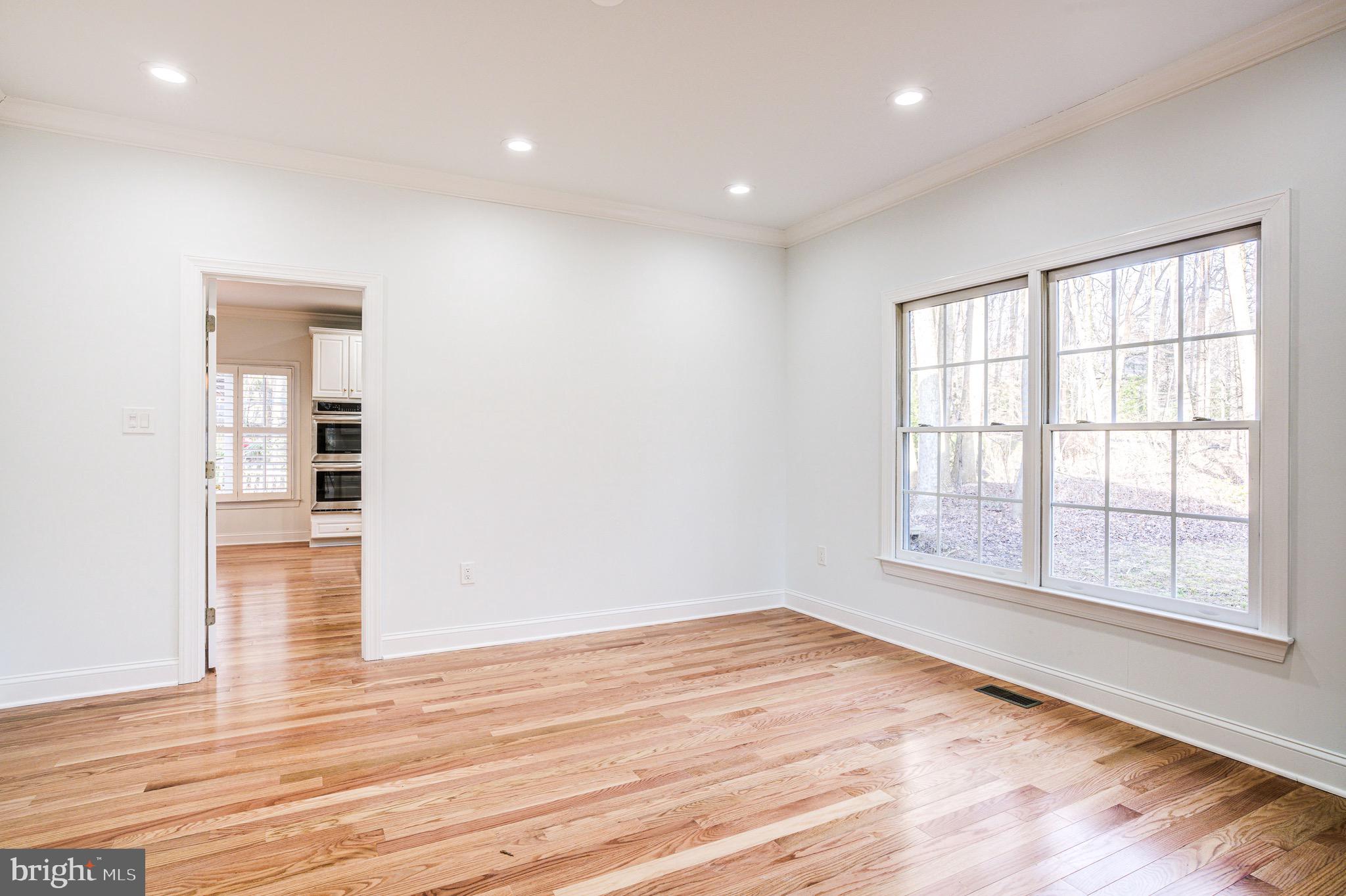 CARDEROCK SPRINGS - Residential Lease