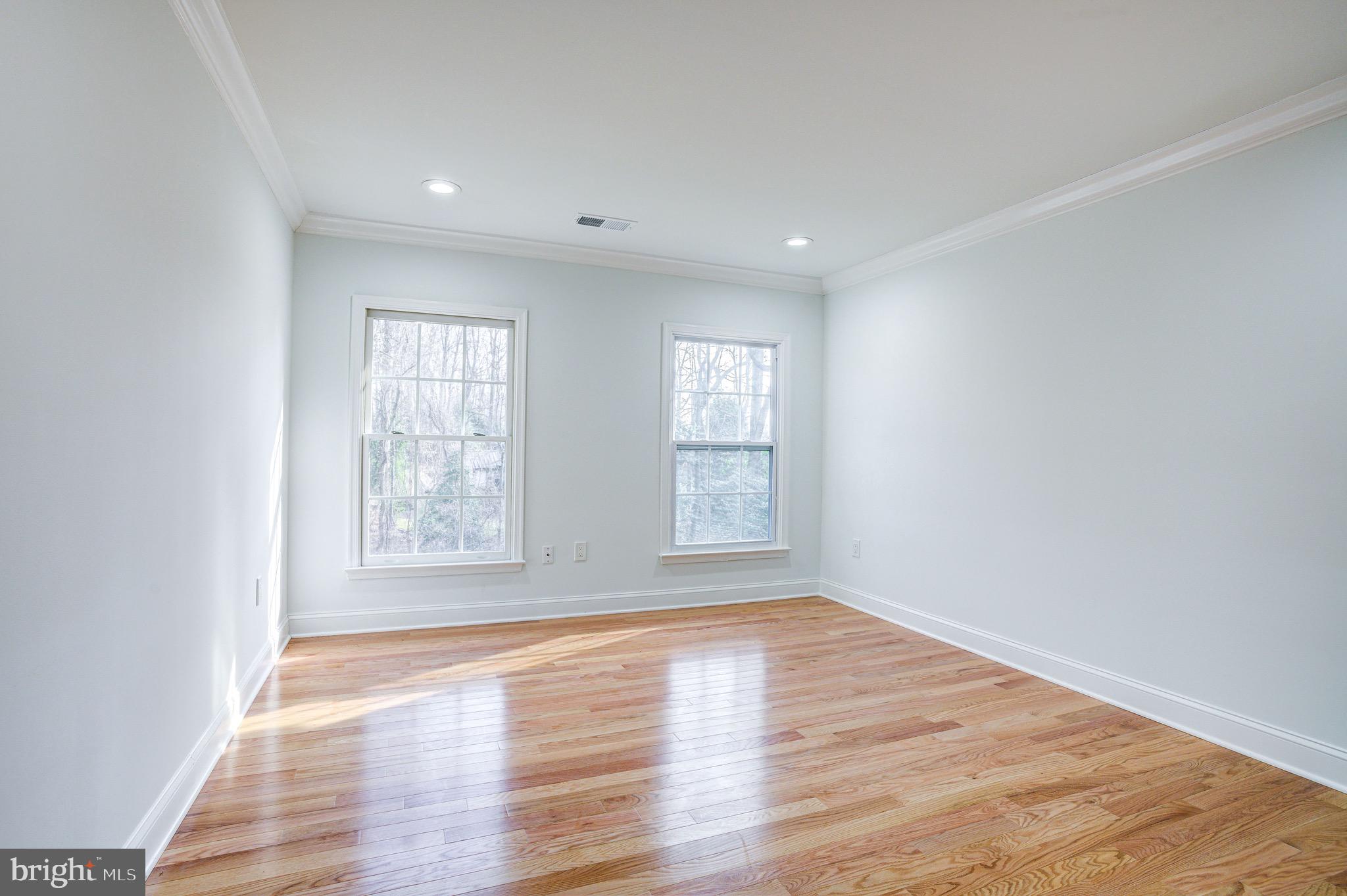 CARDEROCK SPRINGS - Residential Lease