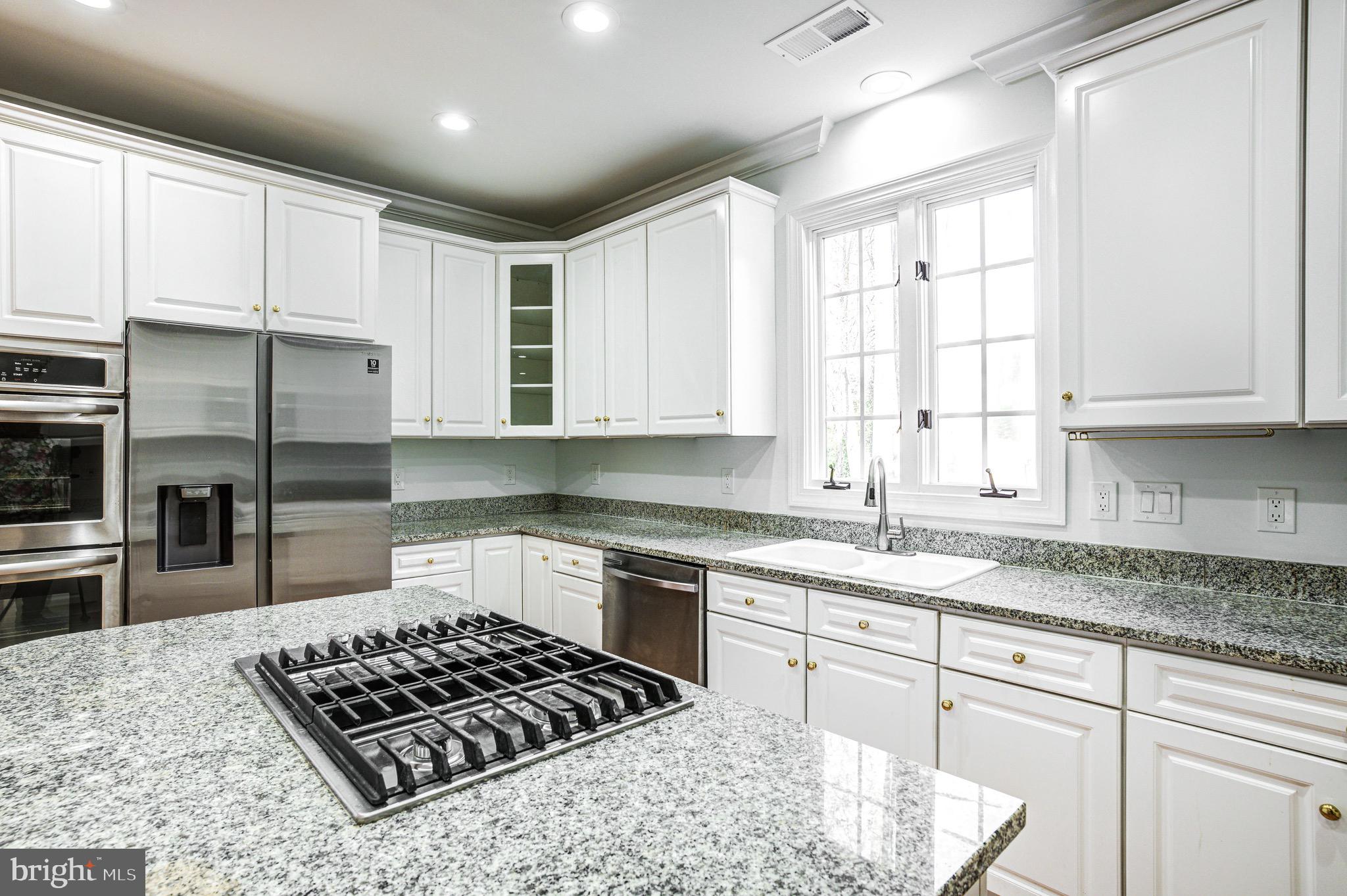 CARDEROCK SPRINGS - Residential Lease