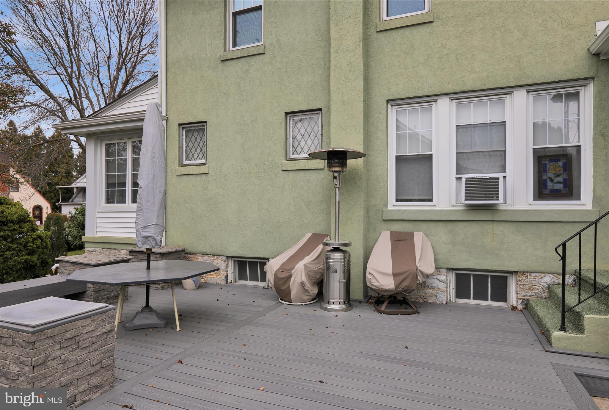 WYOMISSING HILLS - Residential