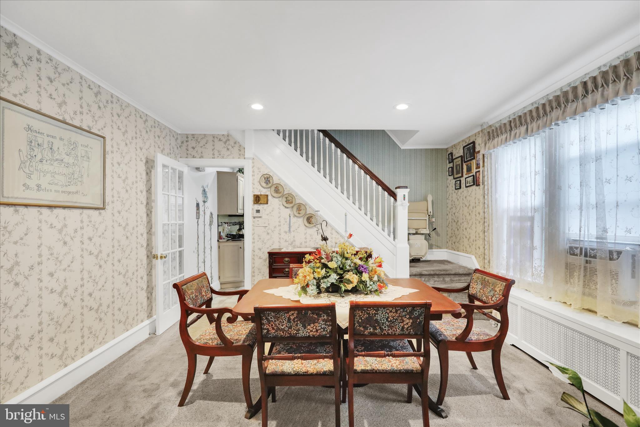 WYOMISSING HILLS - Residential