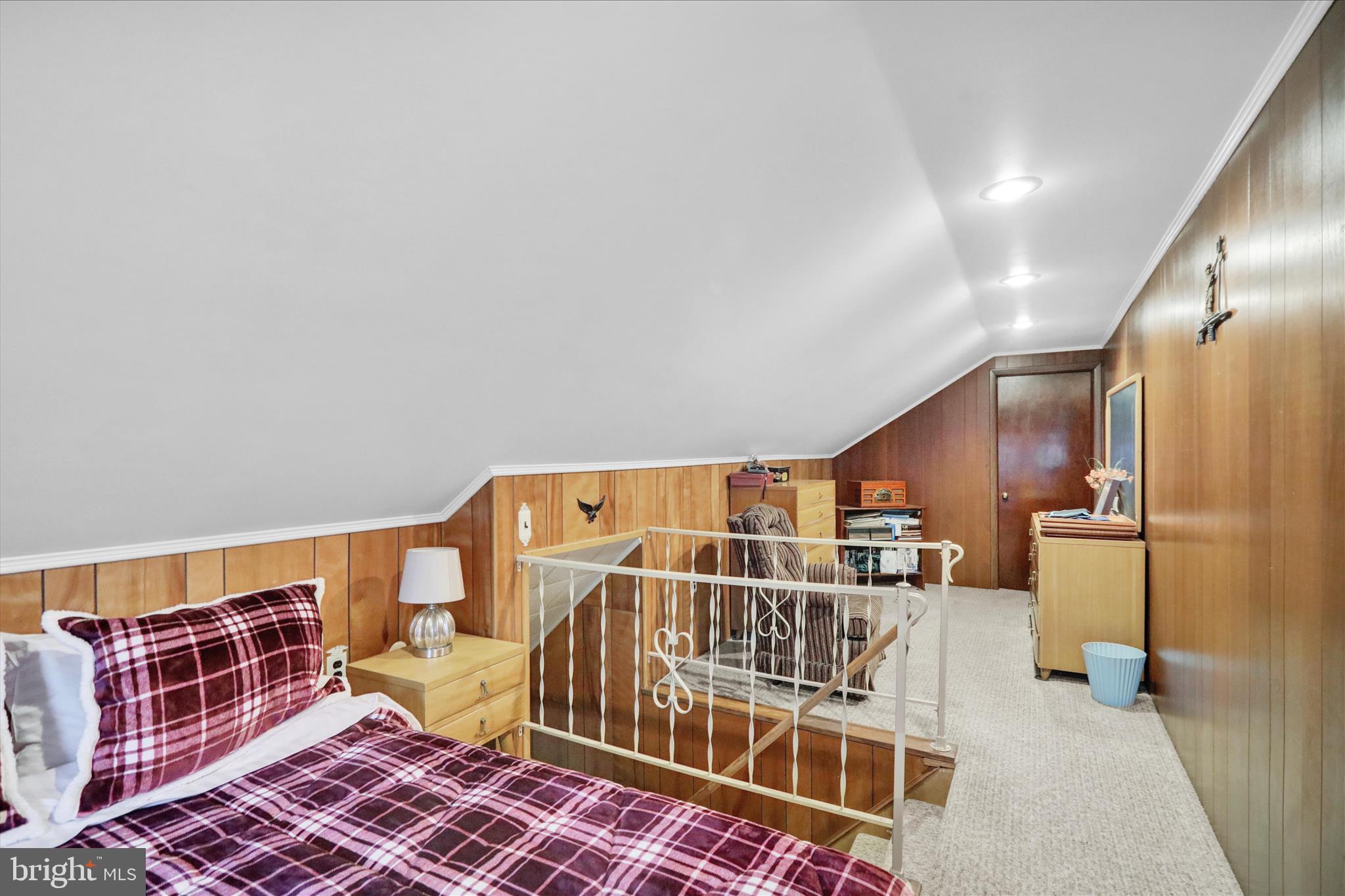 WYOMISSING HILLS - Residential