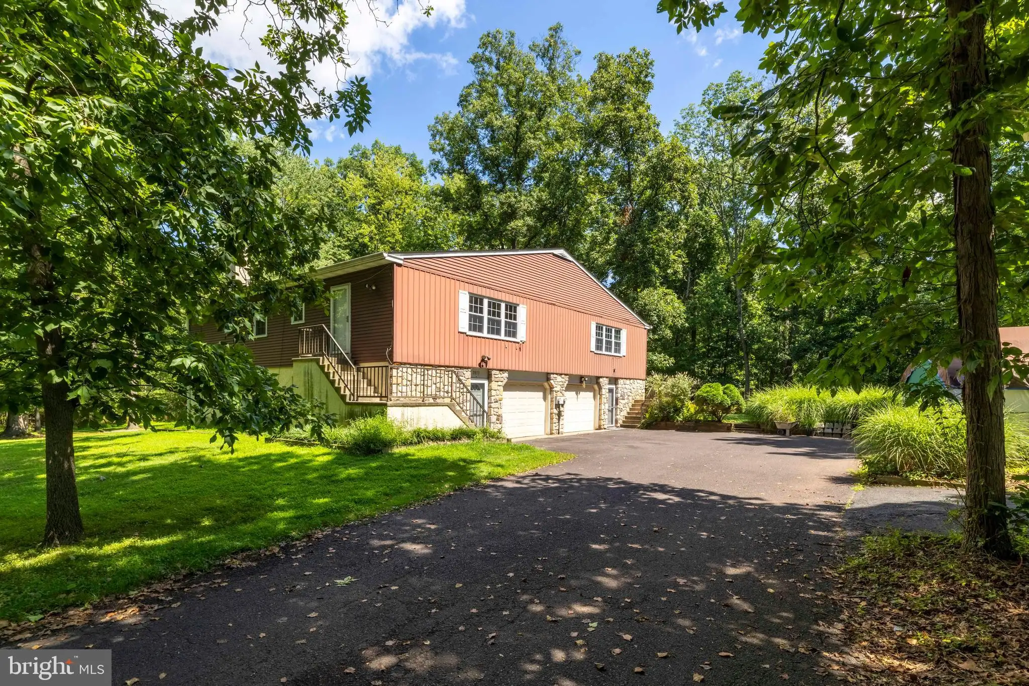 2073-2061 School Road, Hatfield, PA, 19440