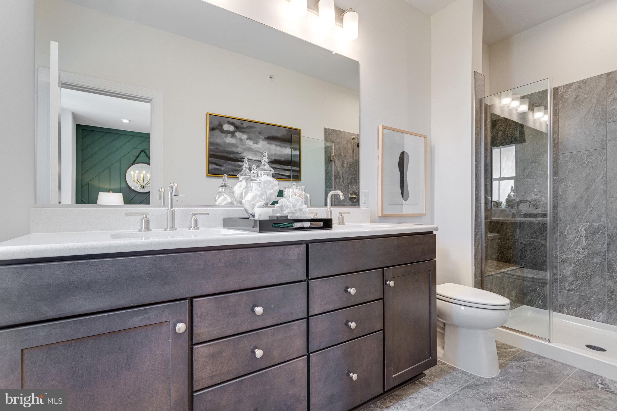 NORTH HILL - Residential