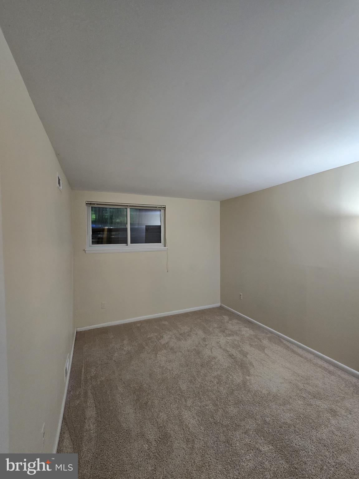 RESTON - Residential Lease