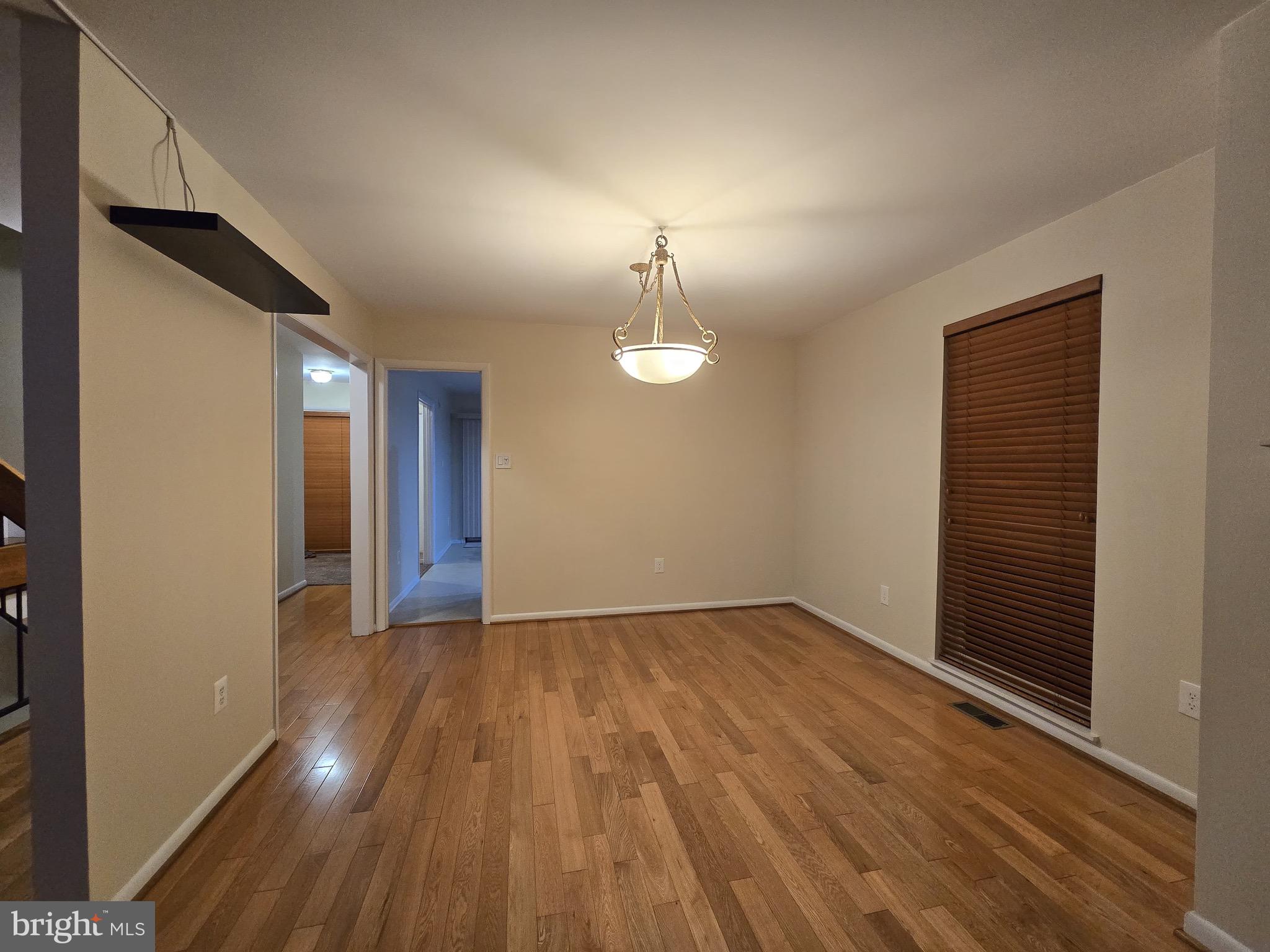 RESTON - Residential Lease