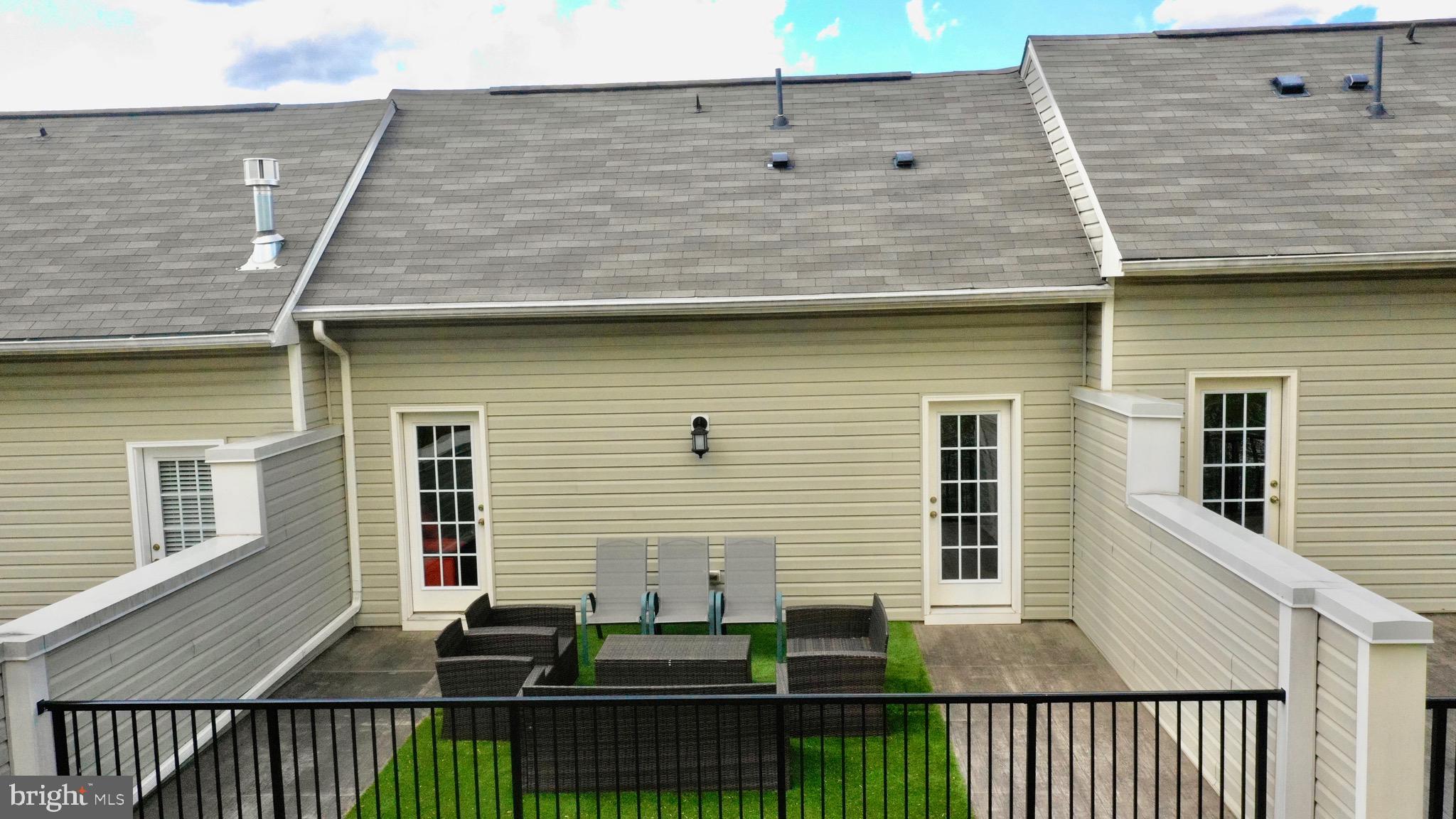 SUMMERFIELD VILLAGE - Residential