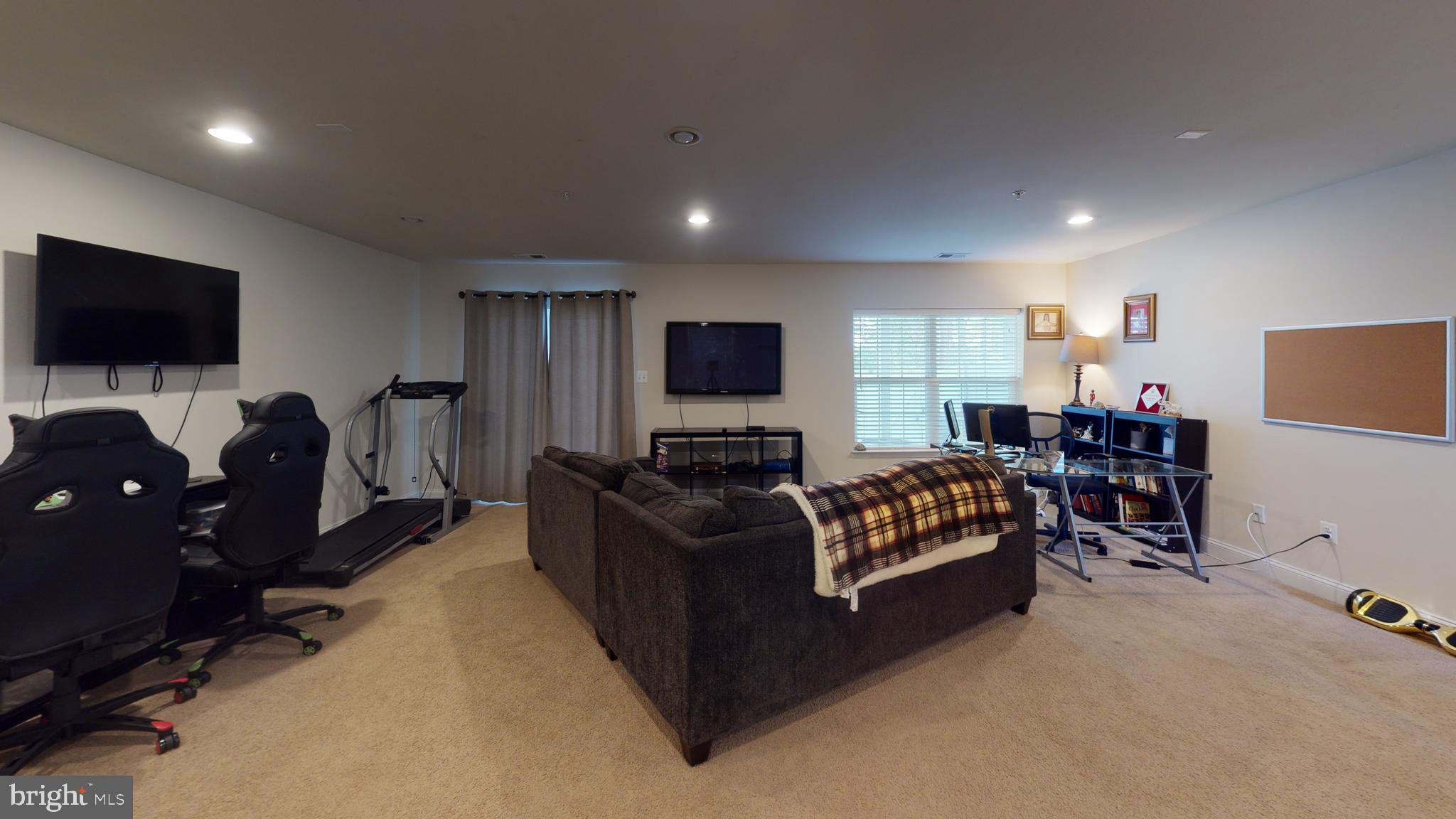 SUMMERFIELD VILLAGE - Residential