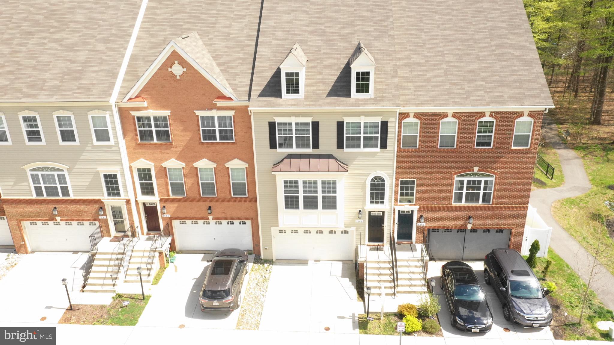 SUMMERFIELD VILLAGE - Residential