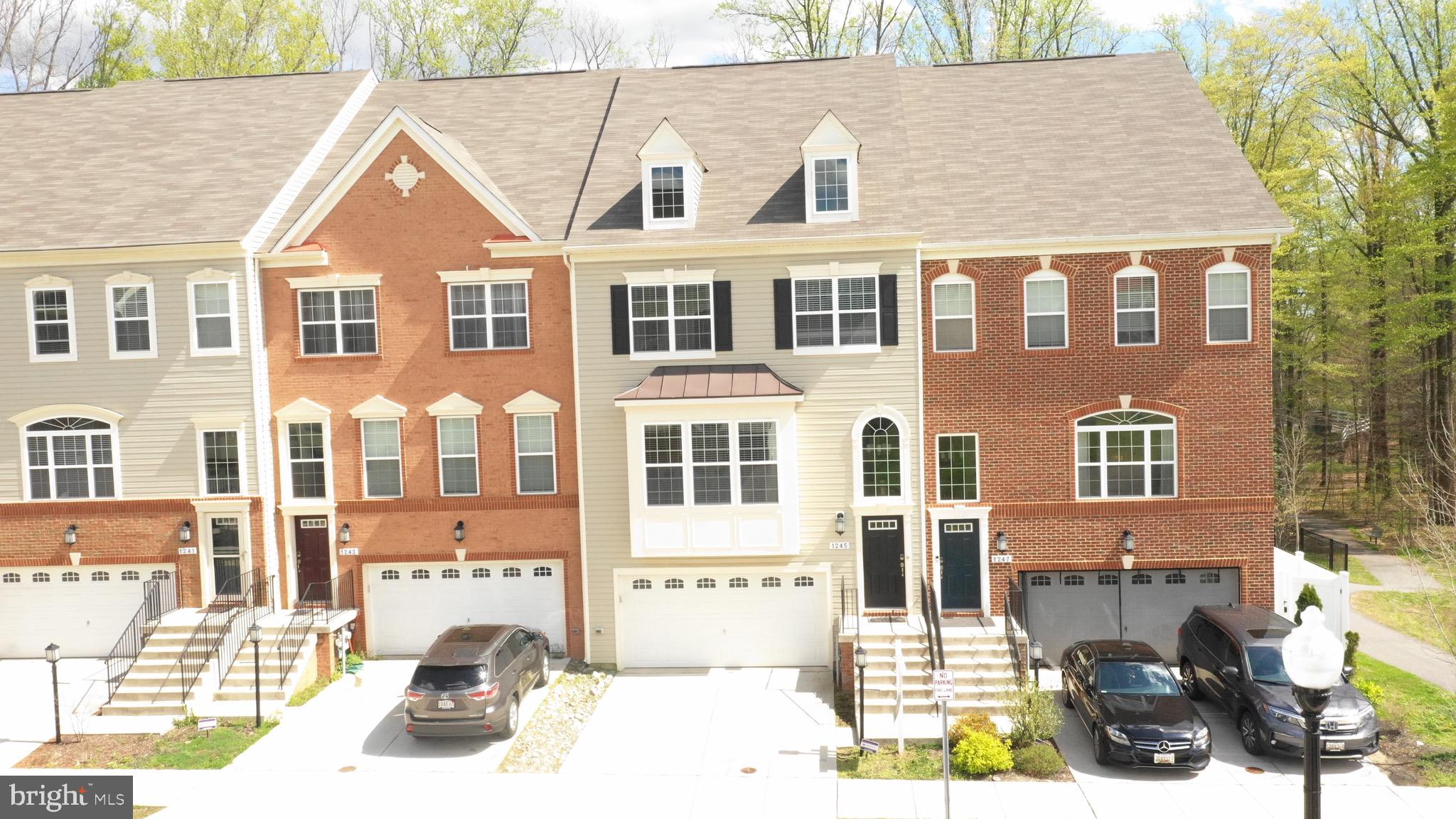 SUMMERFIELD VILLAGE - Residential