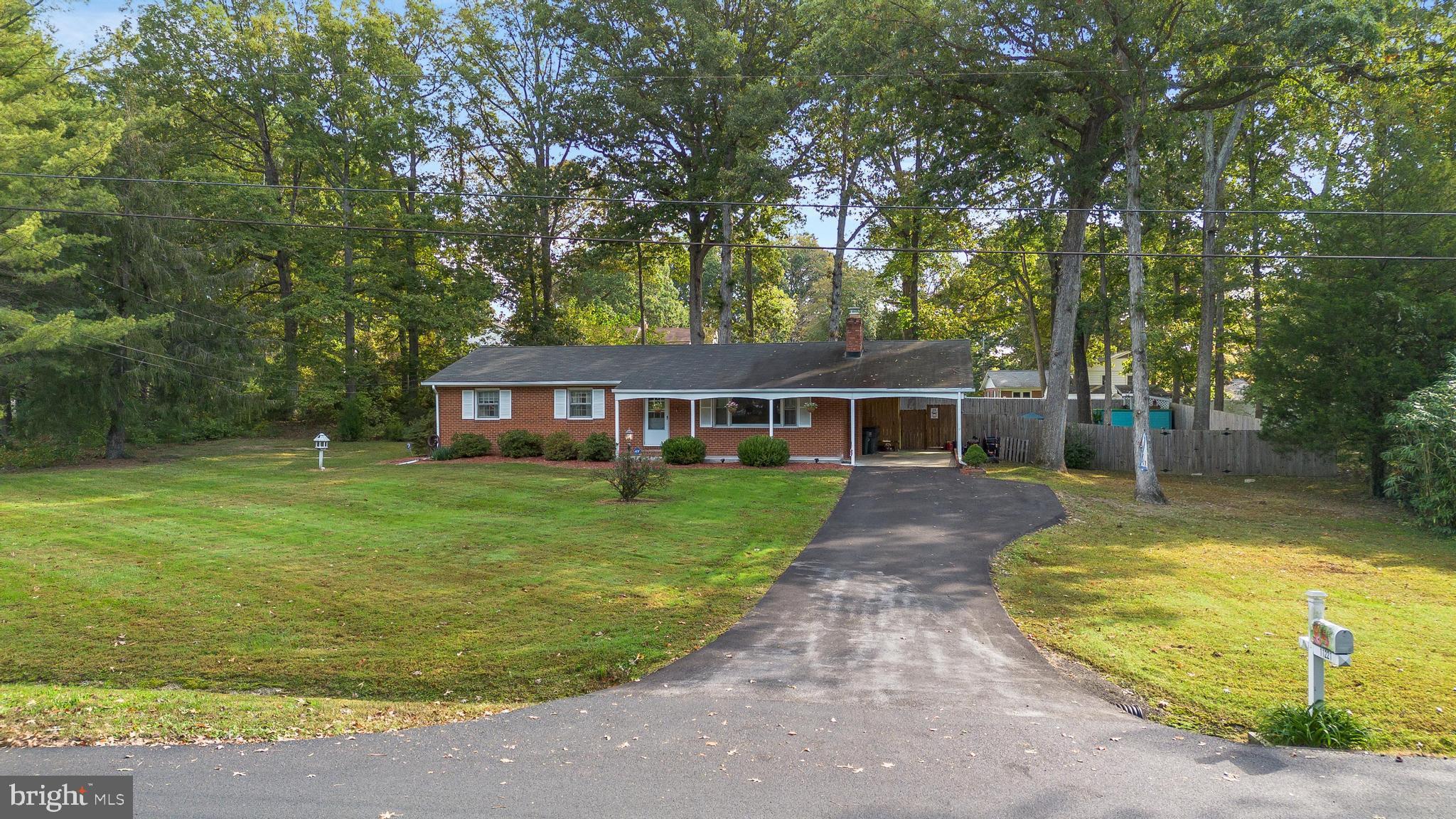 LAKEWOOD - Residential