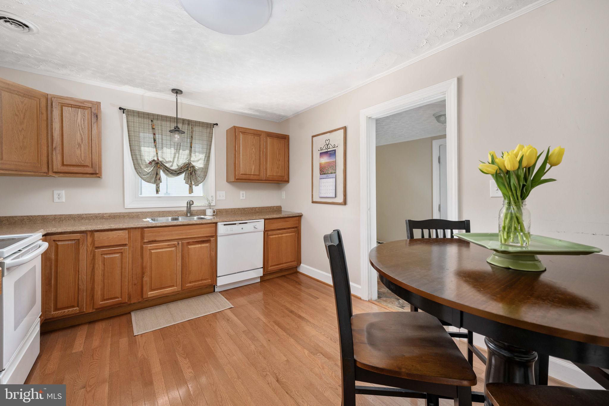 ROSELAND - Residential