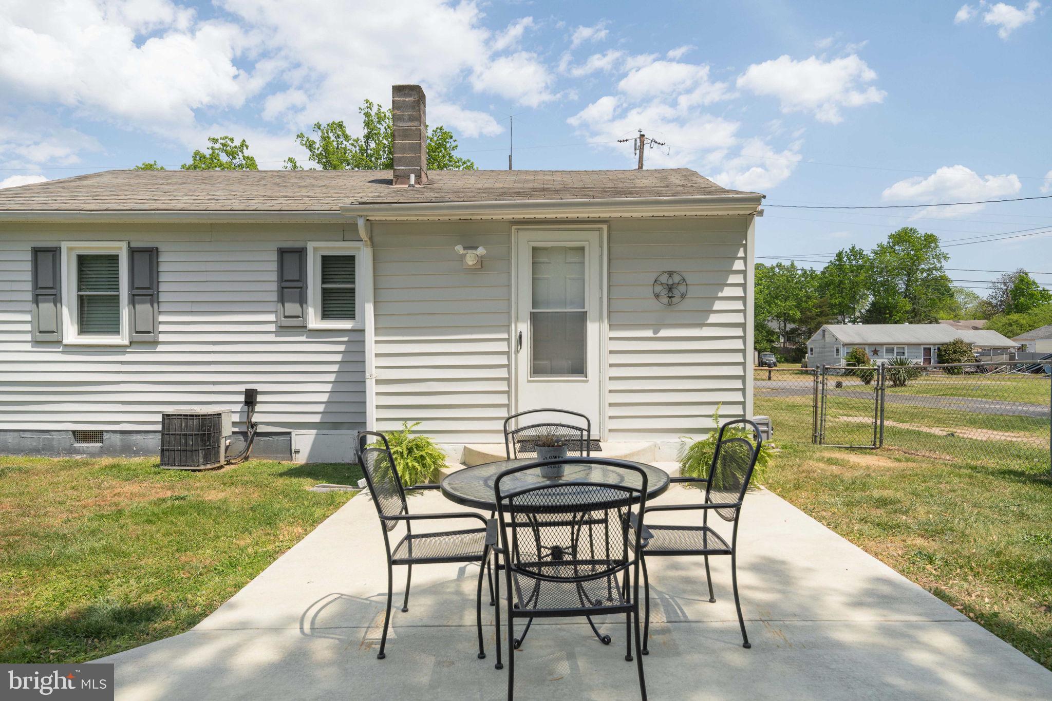 ROSELAND - Residential