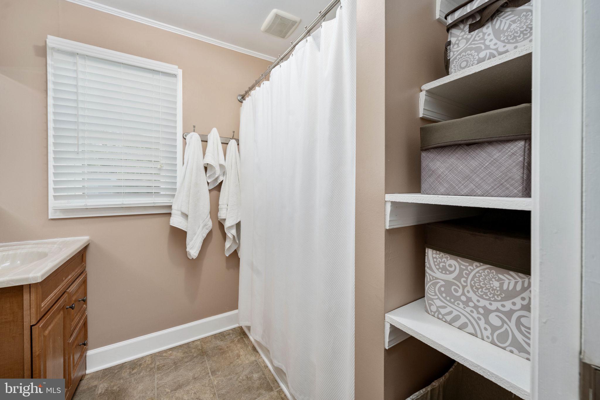 ROSELAND - Residential