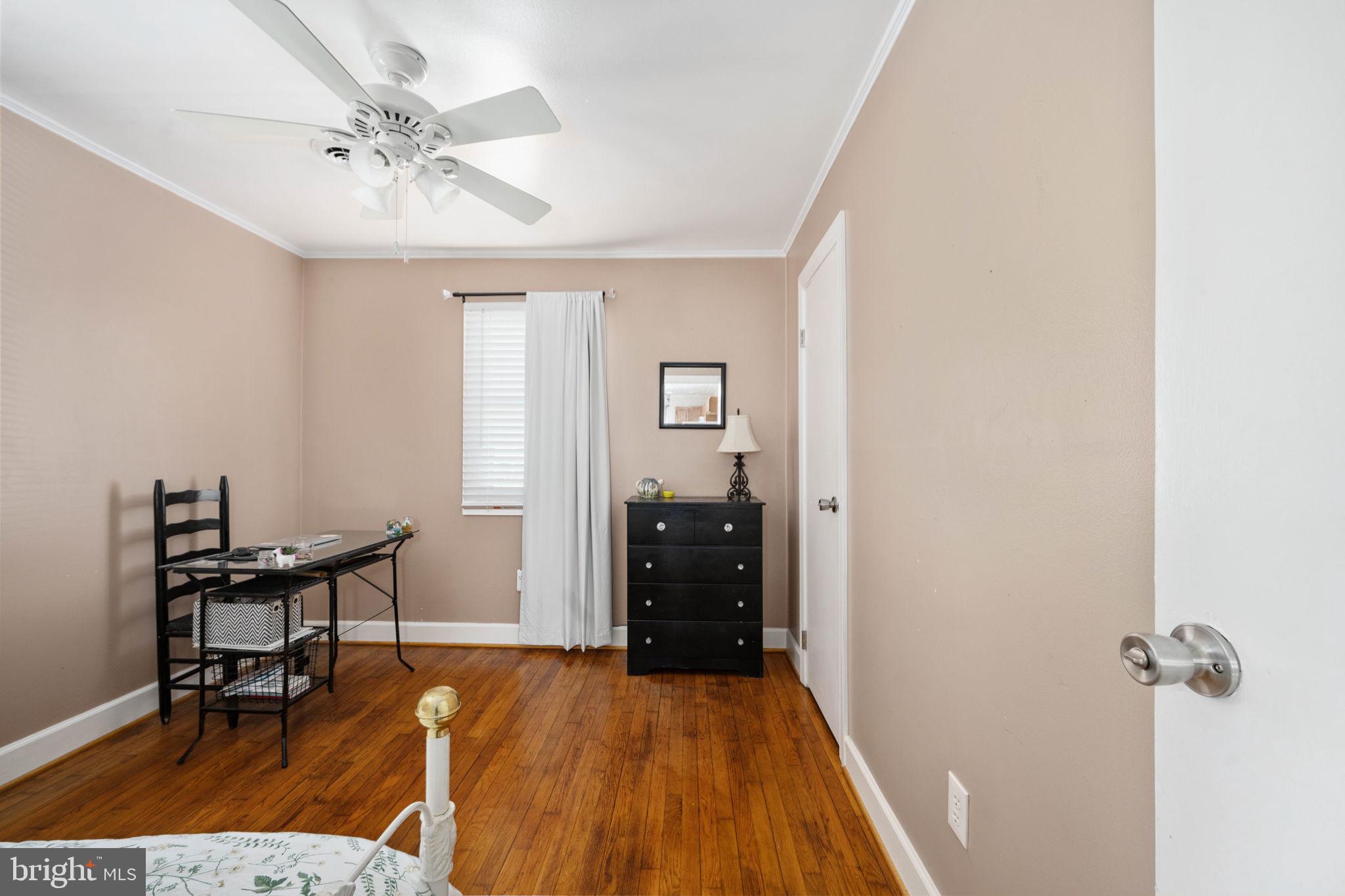 ROSELAND - Residential