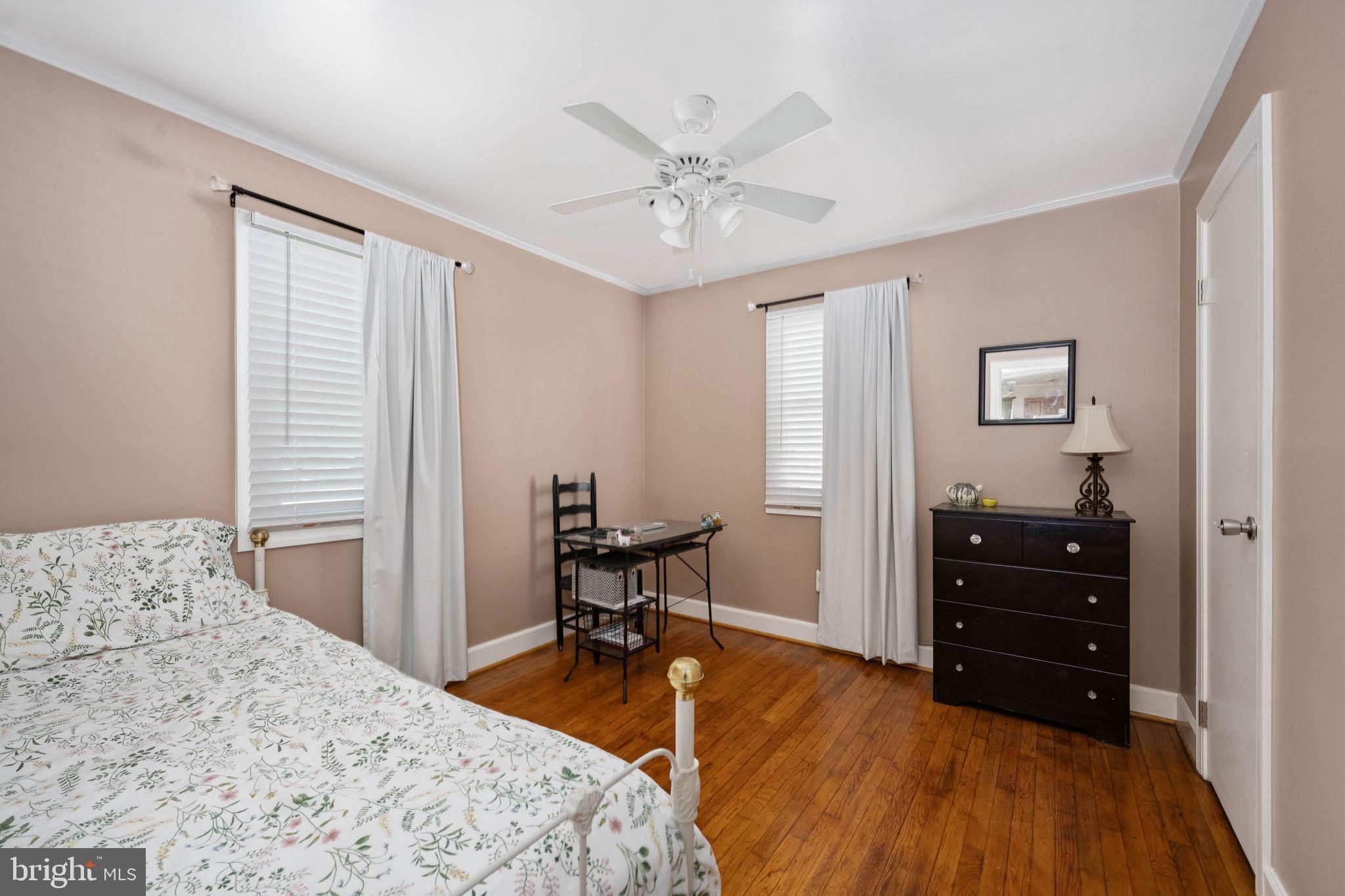 ROSELAND - Residential