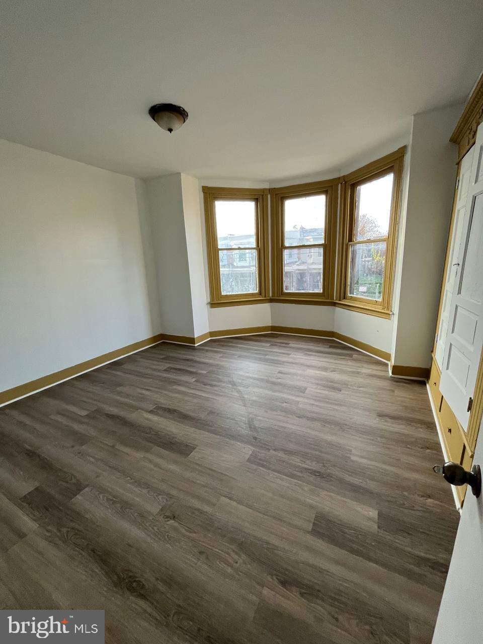 This huge house has three bedrooms and one bathroom. Basement is completely unfinished. Tenant occupied. 24-48hr notice needed.
