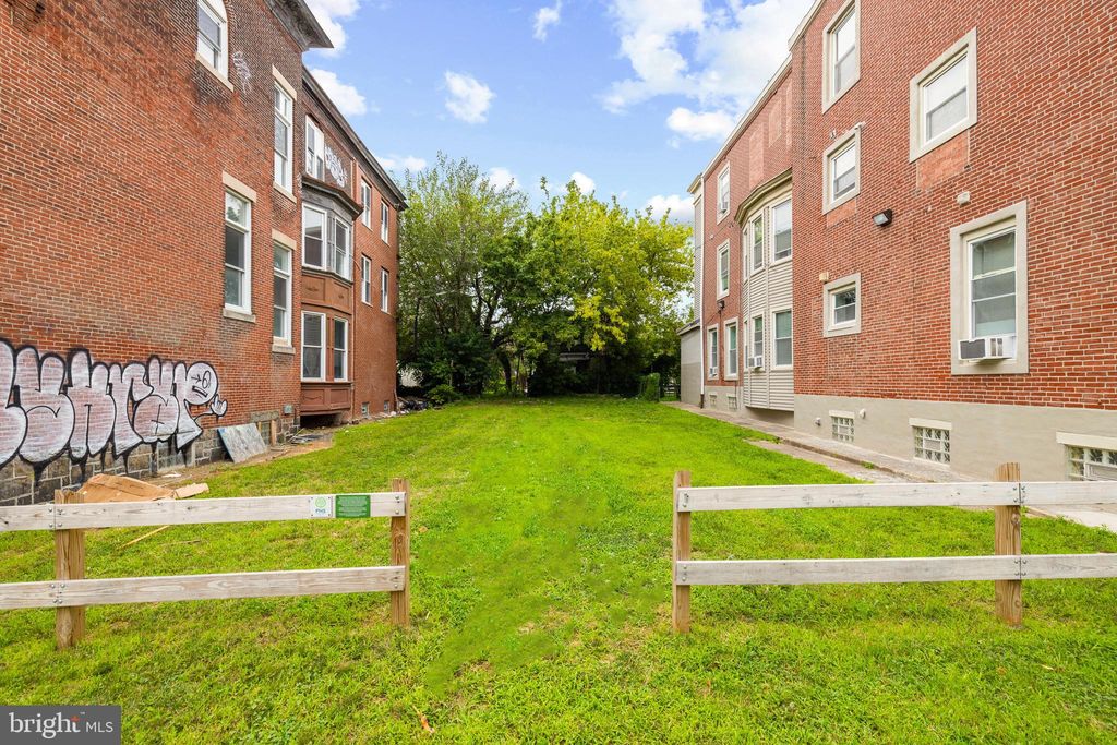Photo of 1241 W Allegheny Avenue, PHILADELPHIA, PA 19133 (MLS # PAPH2525298)