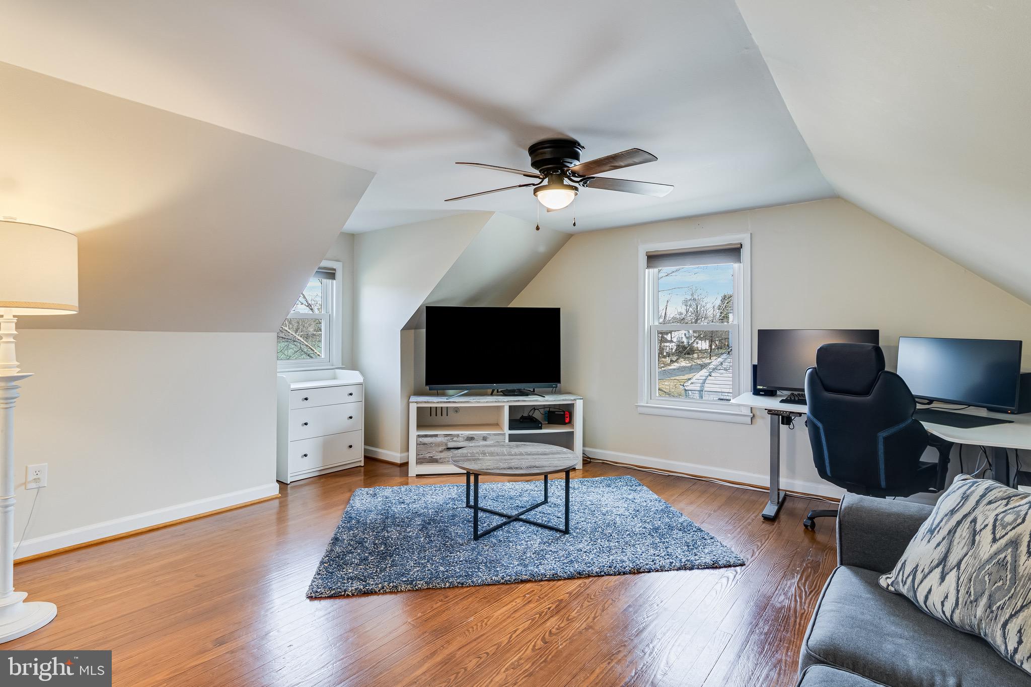 CHARLES G SCHULTZ - Residential