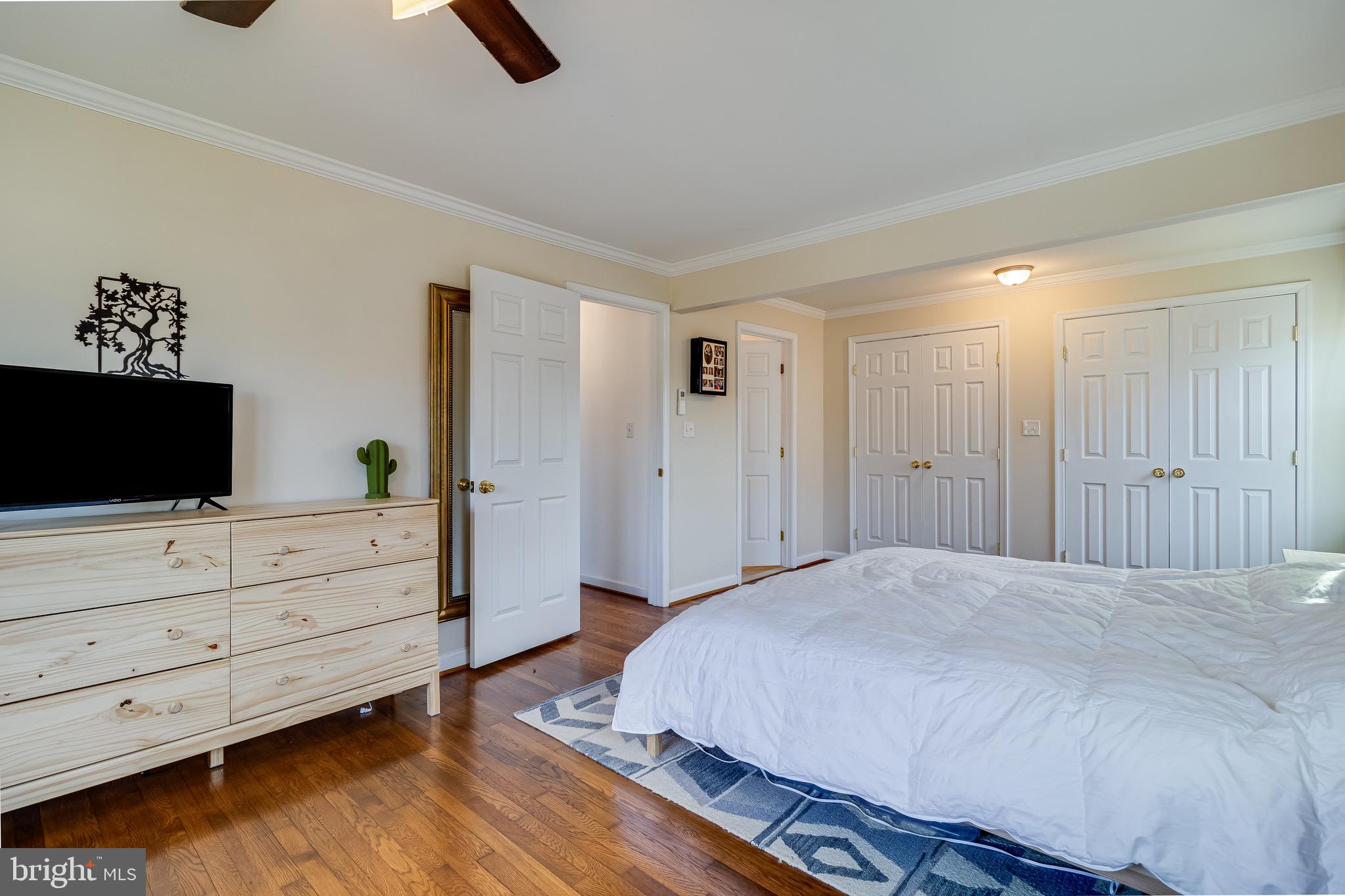 CHARLES G SCHULTZ - Residential