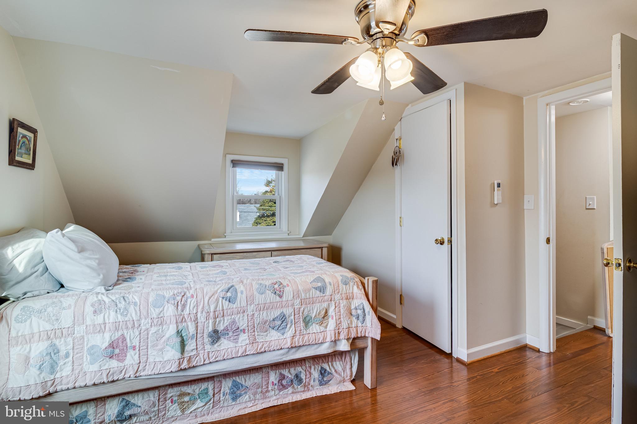 CHARLES G SCHULTZ - Residential