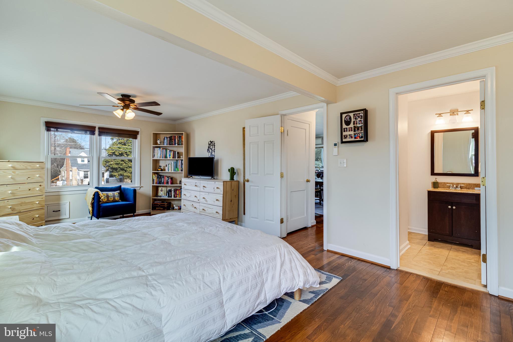 CHARLES G SCHULTZ - Residential