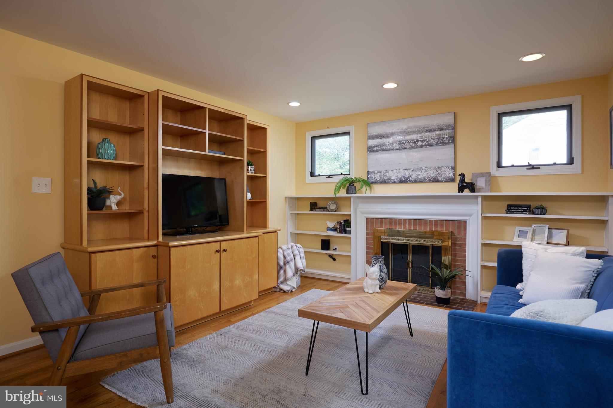 NORTH CHEVY CHASE - Residential