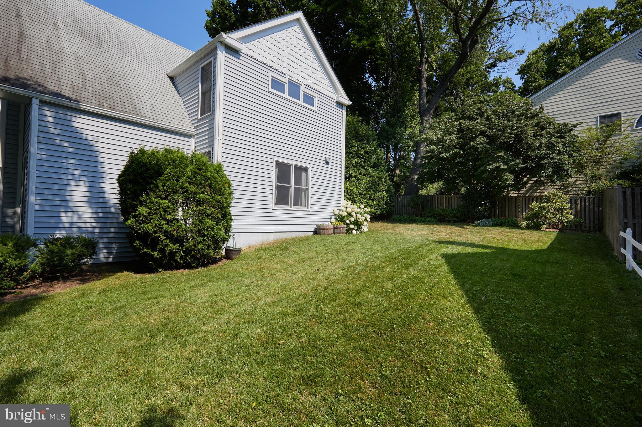 NORTH CHEVY CHASE - Residential