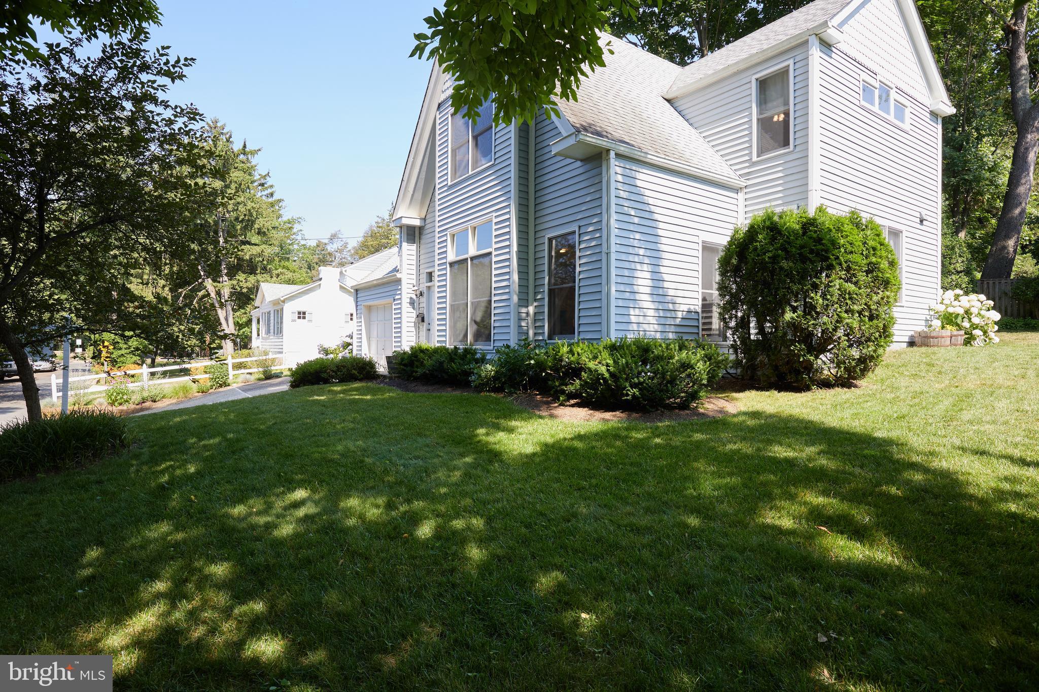 NORTH CHEVY CHASE - Residential