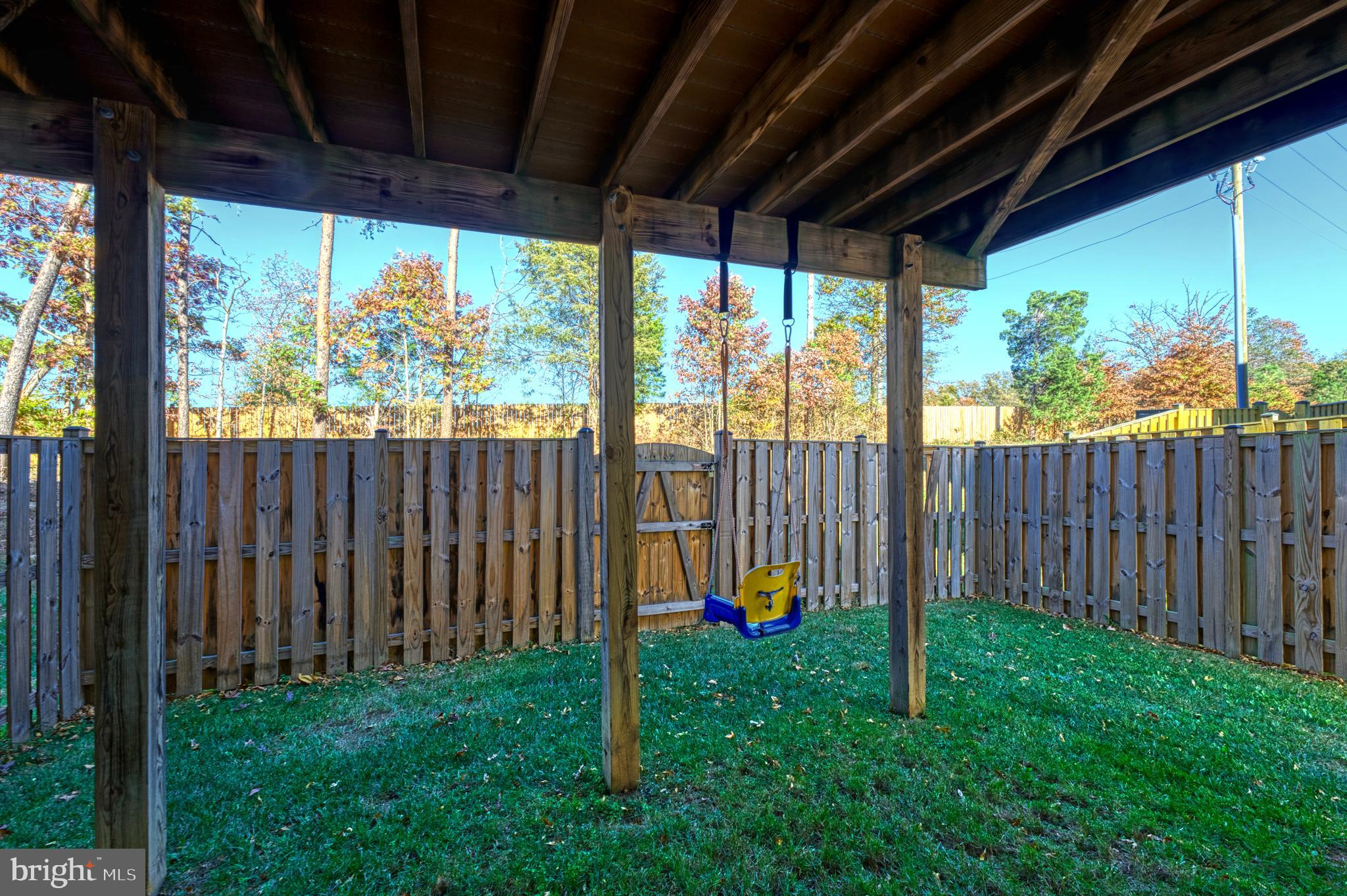 STERLING - Residential Lease