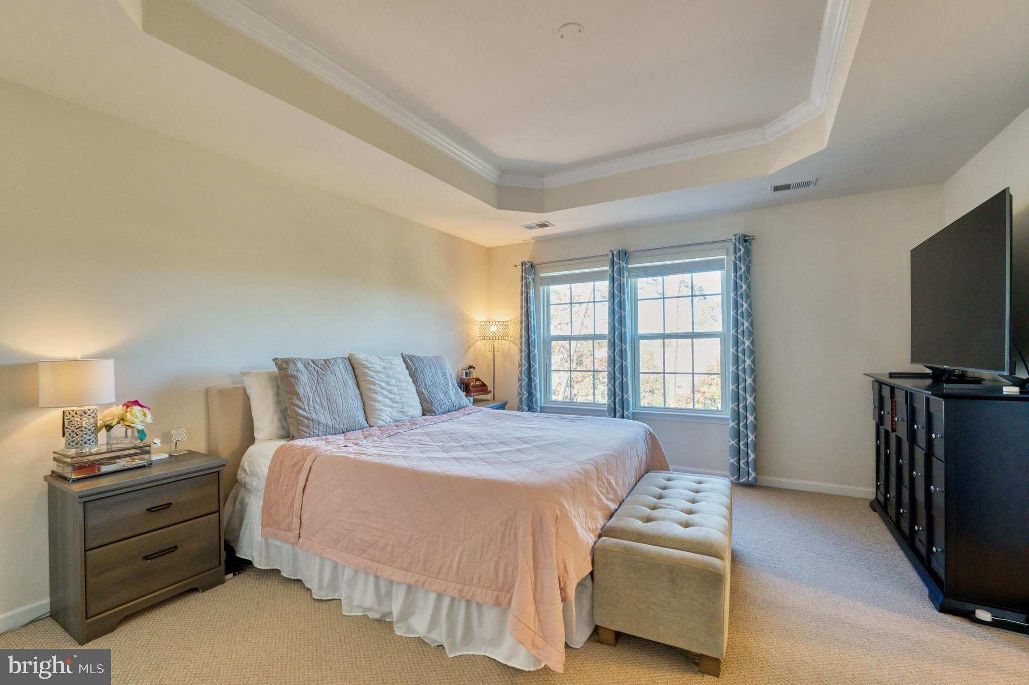 STERLING - Residential Lease