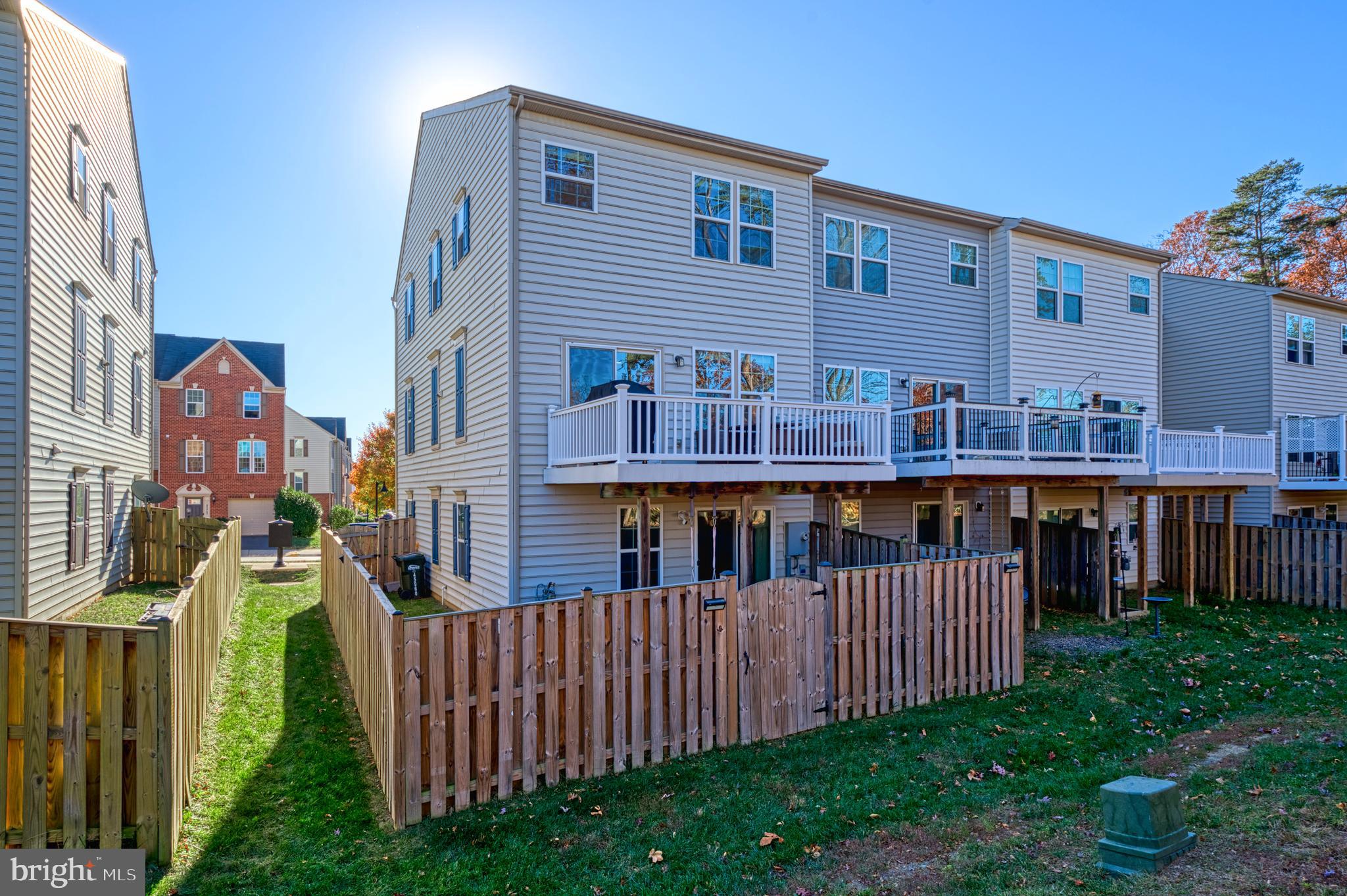 STERLING - Residential Lease