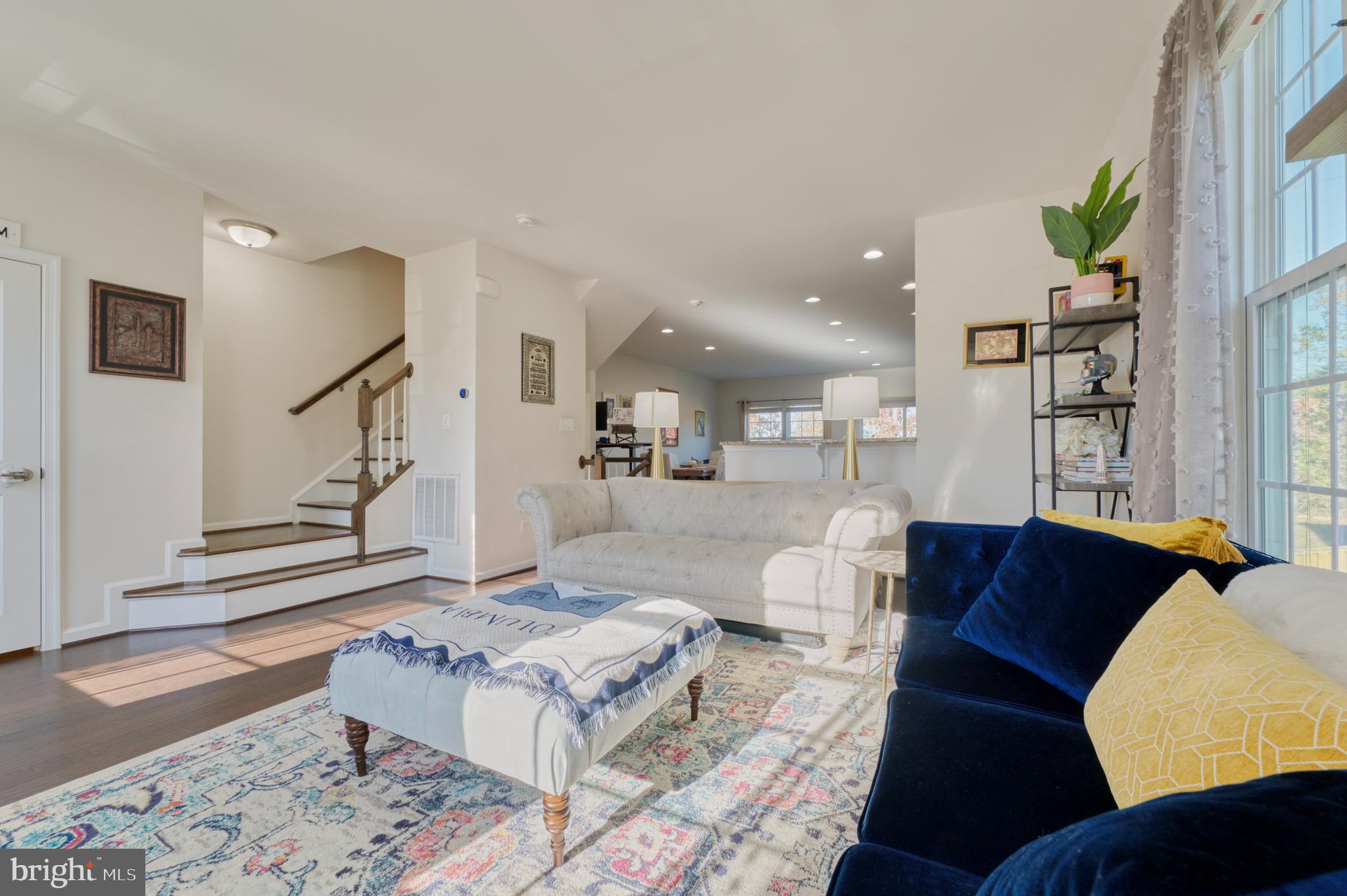 STERLING - Residential Lease